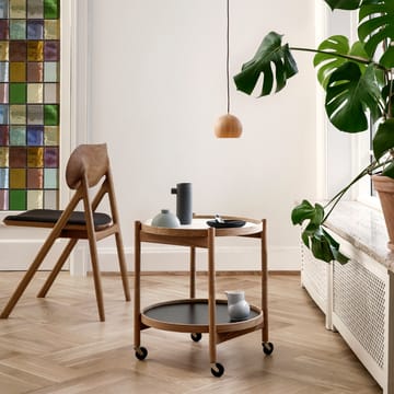 Carrinho de mesa Modelo 50 Bølling Tray - sunny, estrutura nogueira verniz - Brdr. Krüger
