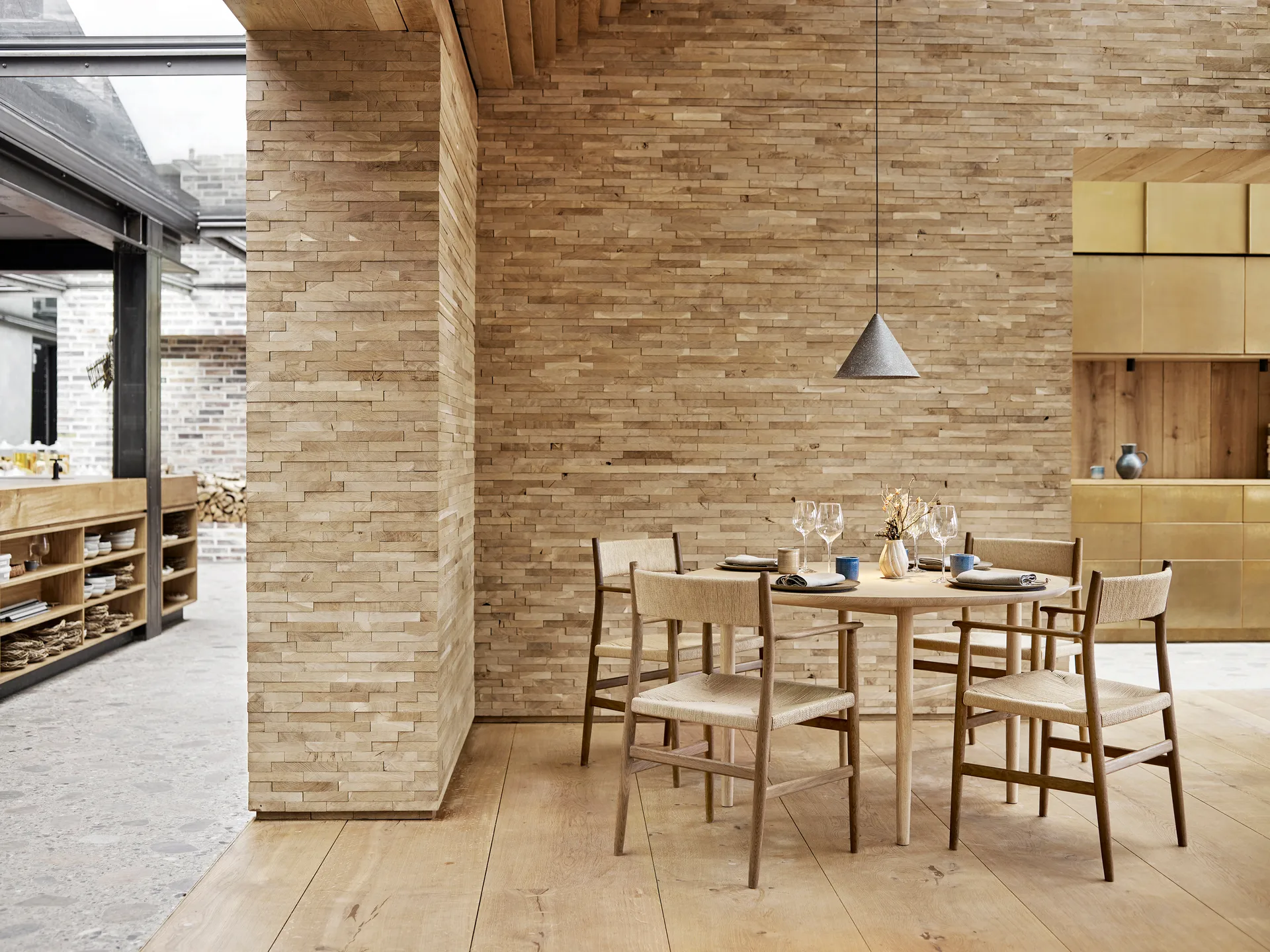 Poltrona Arv assento tecido
, Cordão de papel-carvalho verniz  Brdr. Krüger