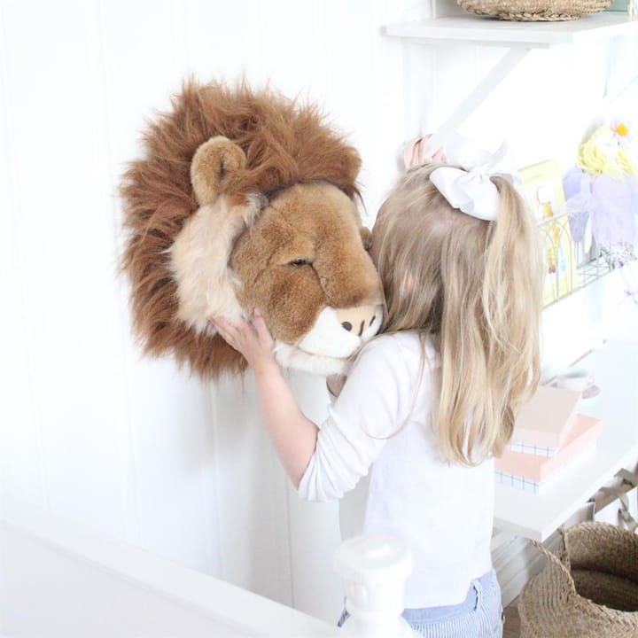 Cabeça de leão de peluche para parede , Leão Brigbys