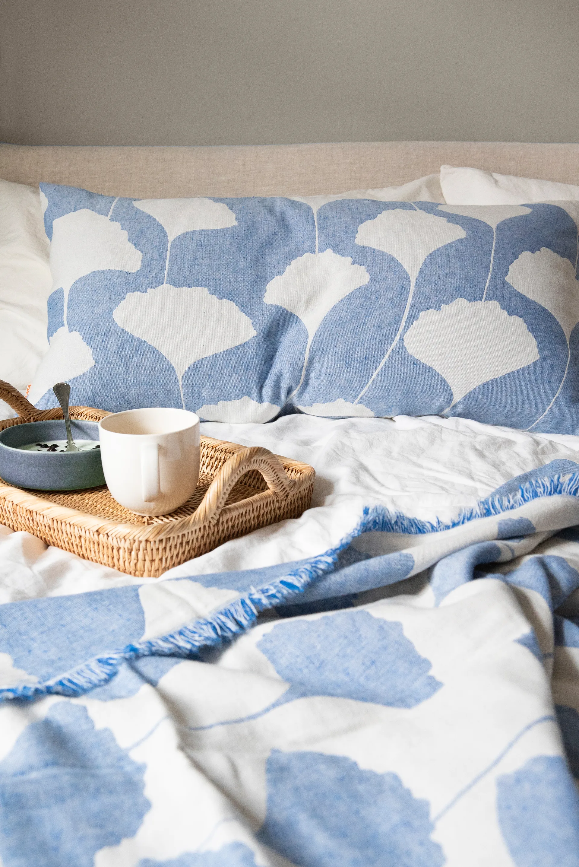 Manta de algodão Ginko 130x170 cm, Blue-white (Índigo) Brita Sweden