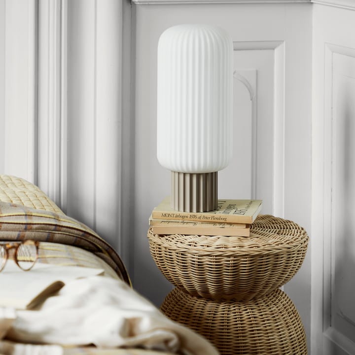 Candeeiro de mesa Lolly, areia-branco-39 cm Broste Copenhagen