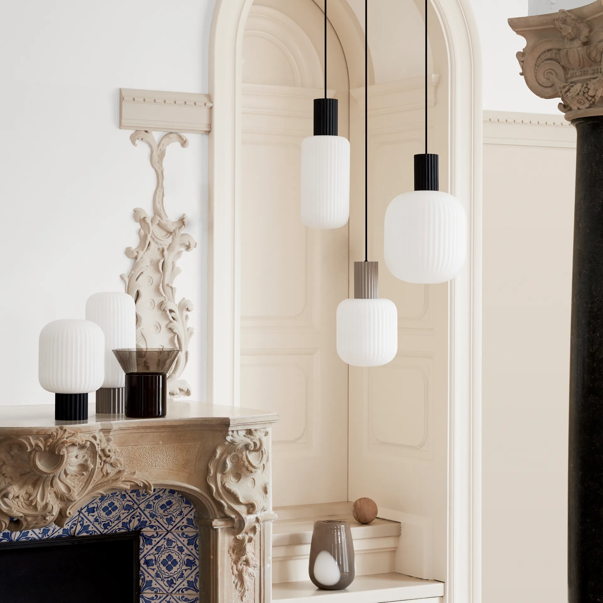 Candeeiro suspenso Lolly, preto e branco-Ø16 cm Broste Copenhagen