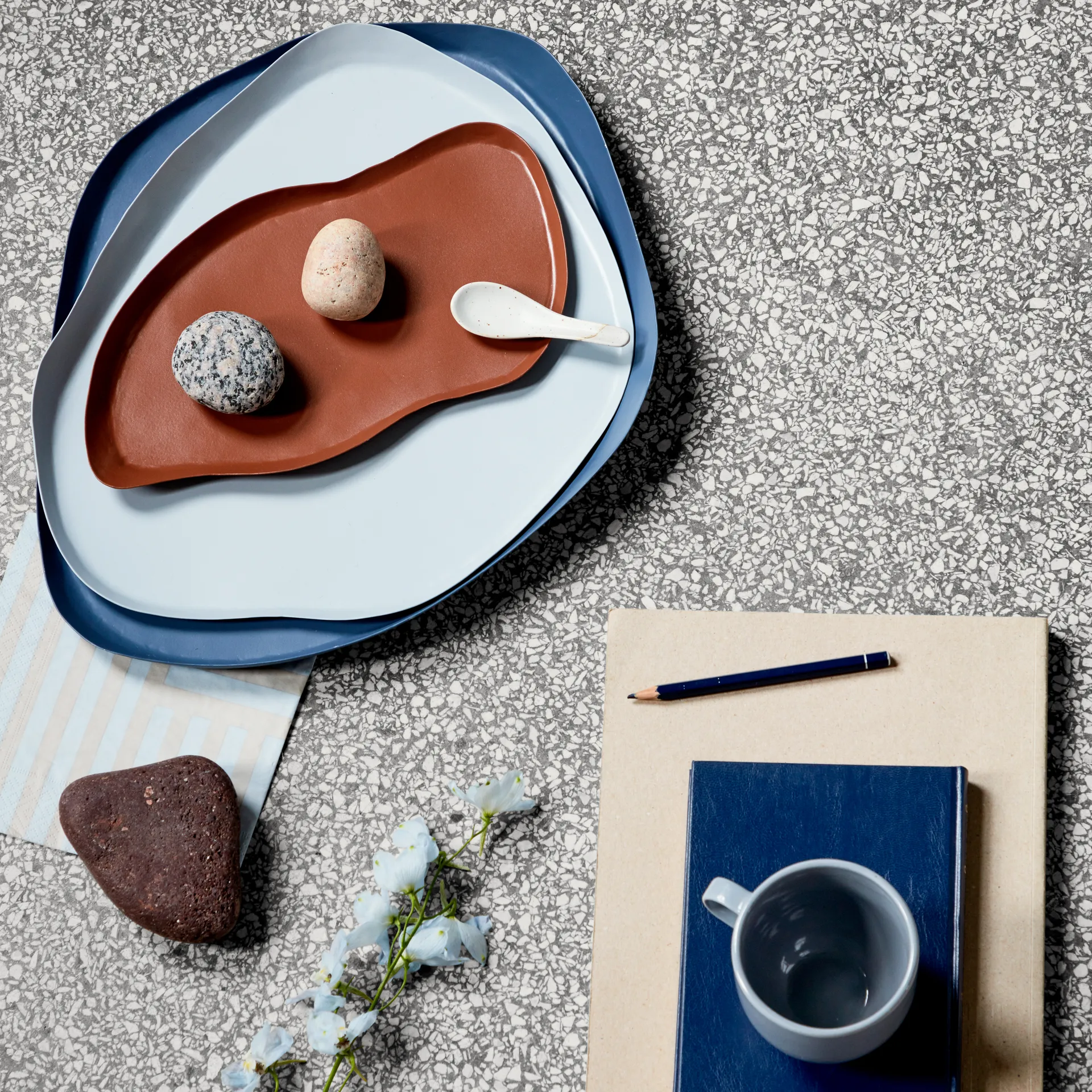 Colher de chá Eli 9,2 cm, Soft light grey Broste Copenhagen