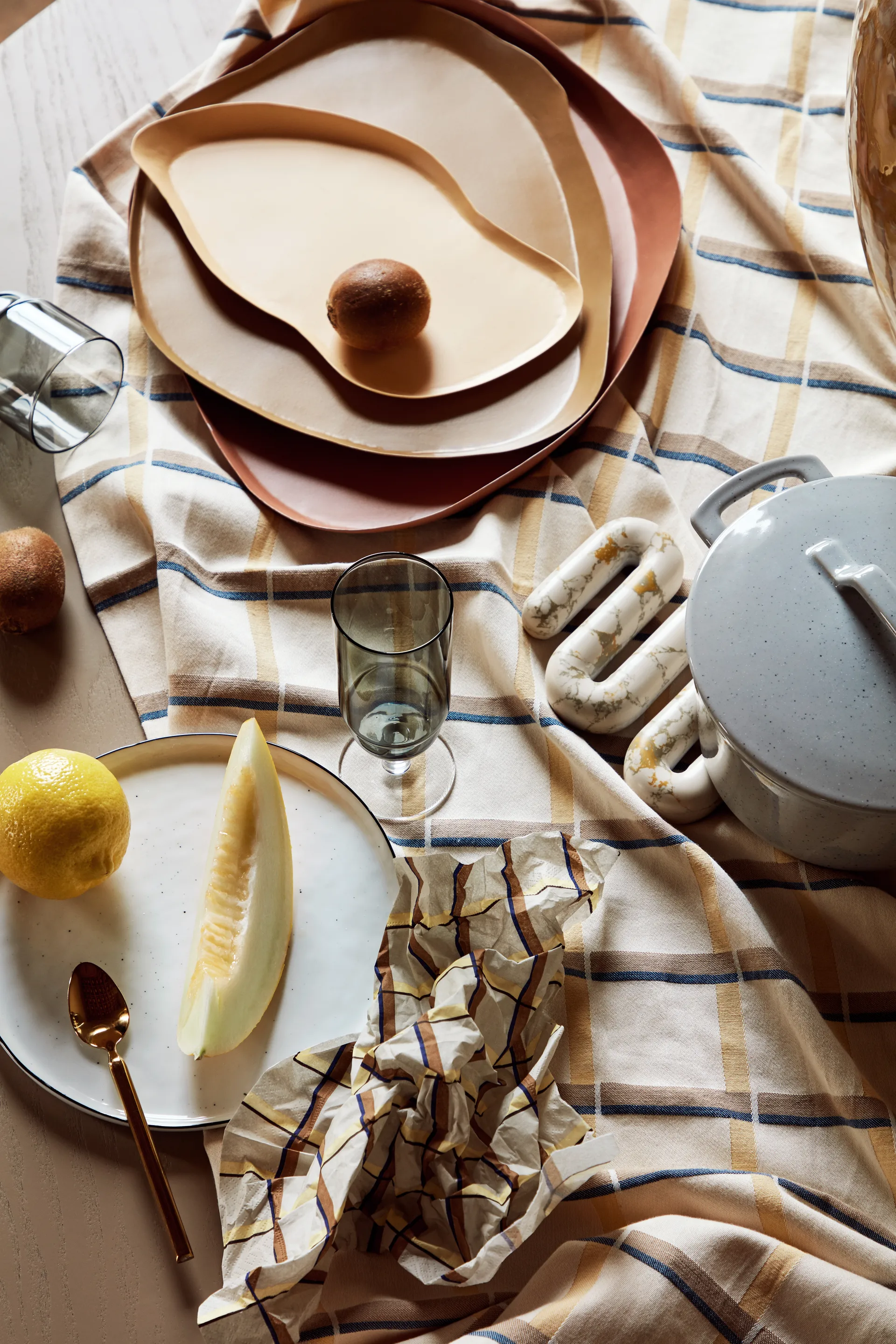 Conjunto de louça Nordic Salt, 12 peças Broste Copenhagen