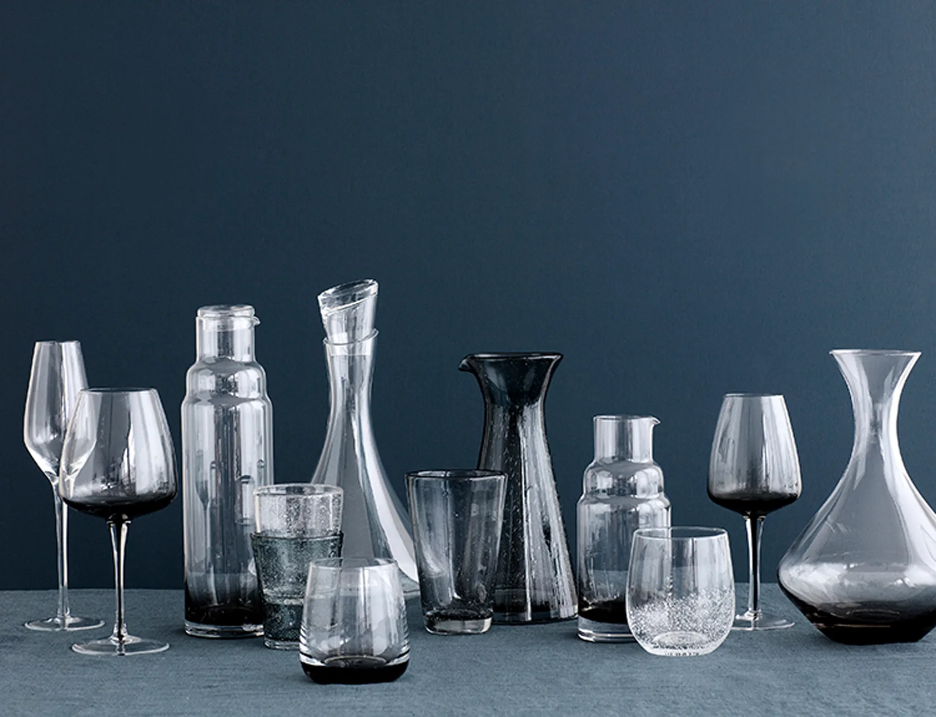 Garrafa Smoke 1,65 litros, Clear-grey Broste Copenhagen