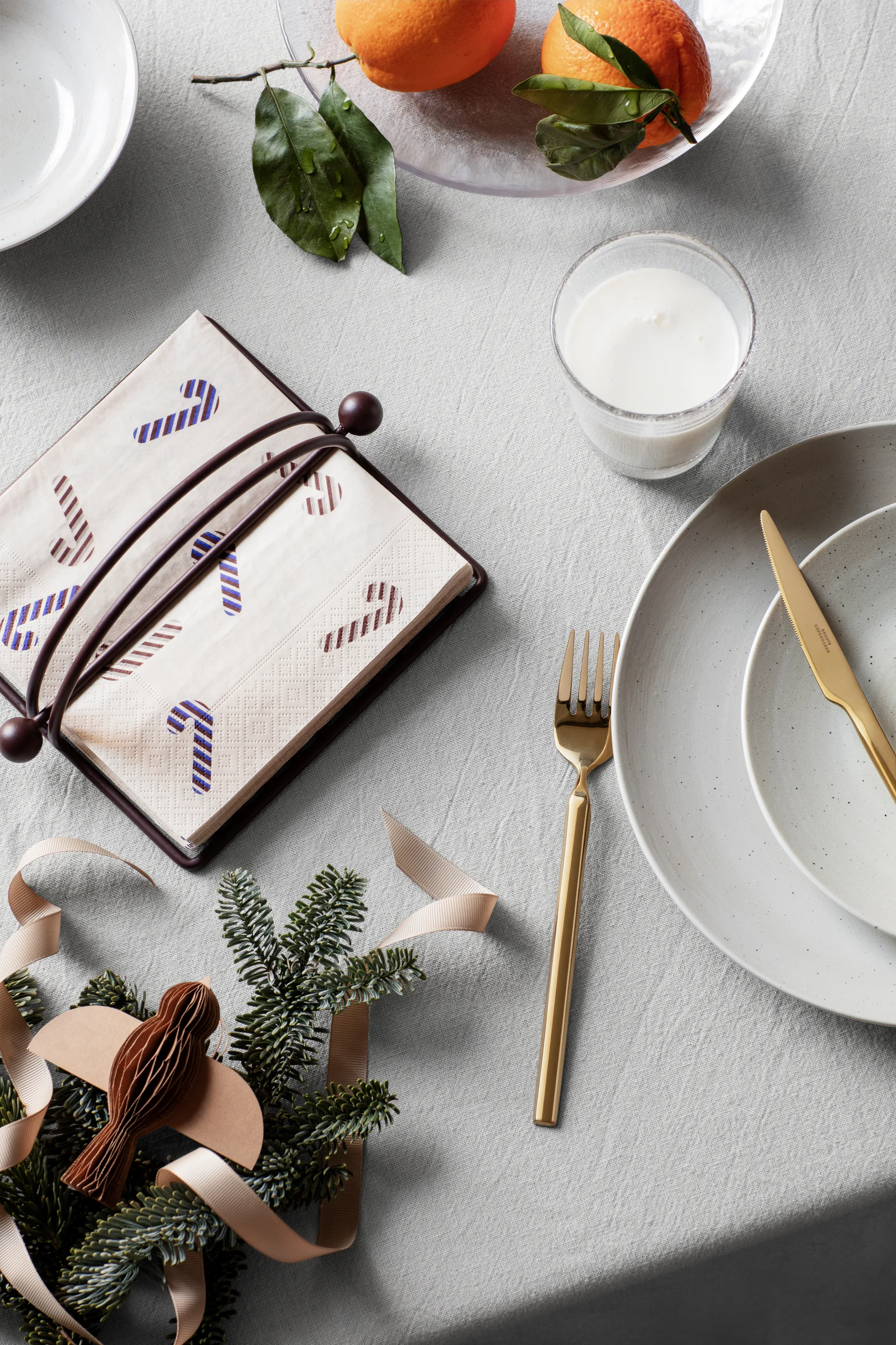 Prato Nordic Vanilla Ø26 cm, Cream with grains Broste Copenhagen