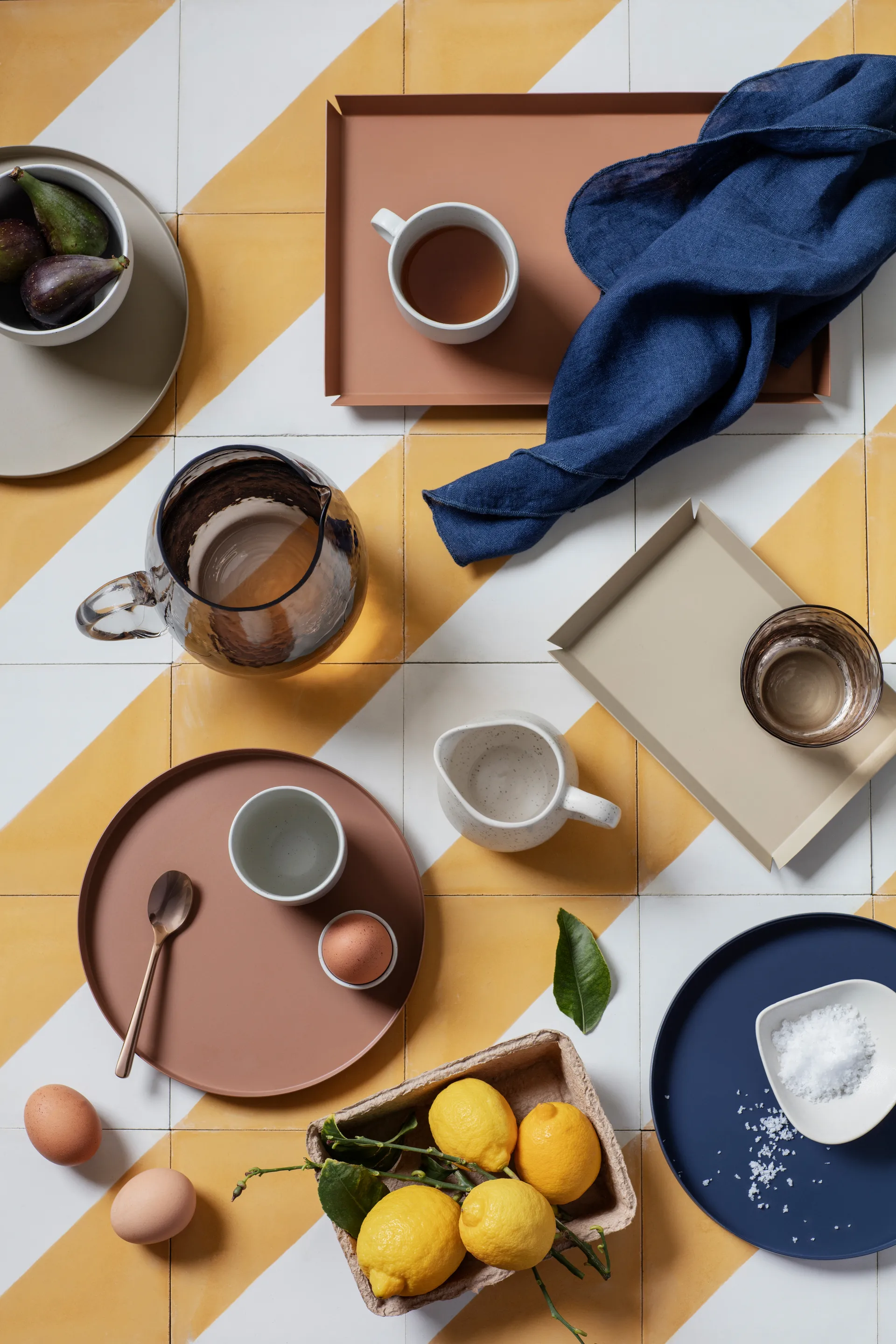 Tabuleiro Erika 21x33 cm, Meerkat camel Broste Copenhagen