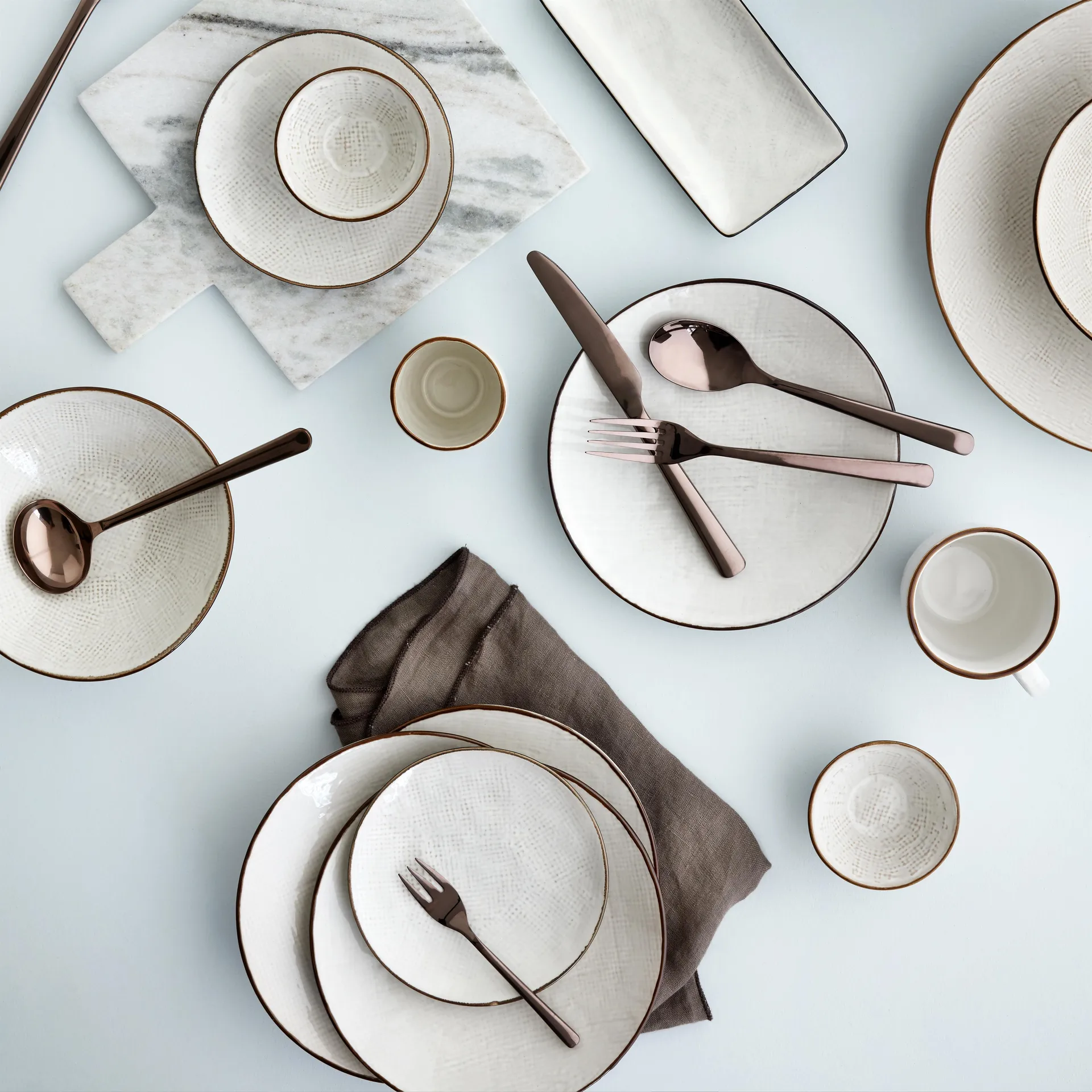 Talheres Hune, 16 peças, titânio espresso Broste Copenhagen