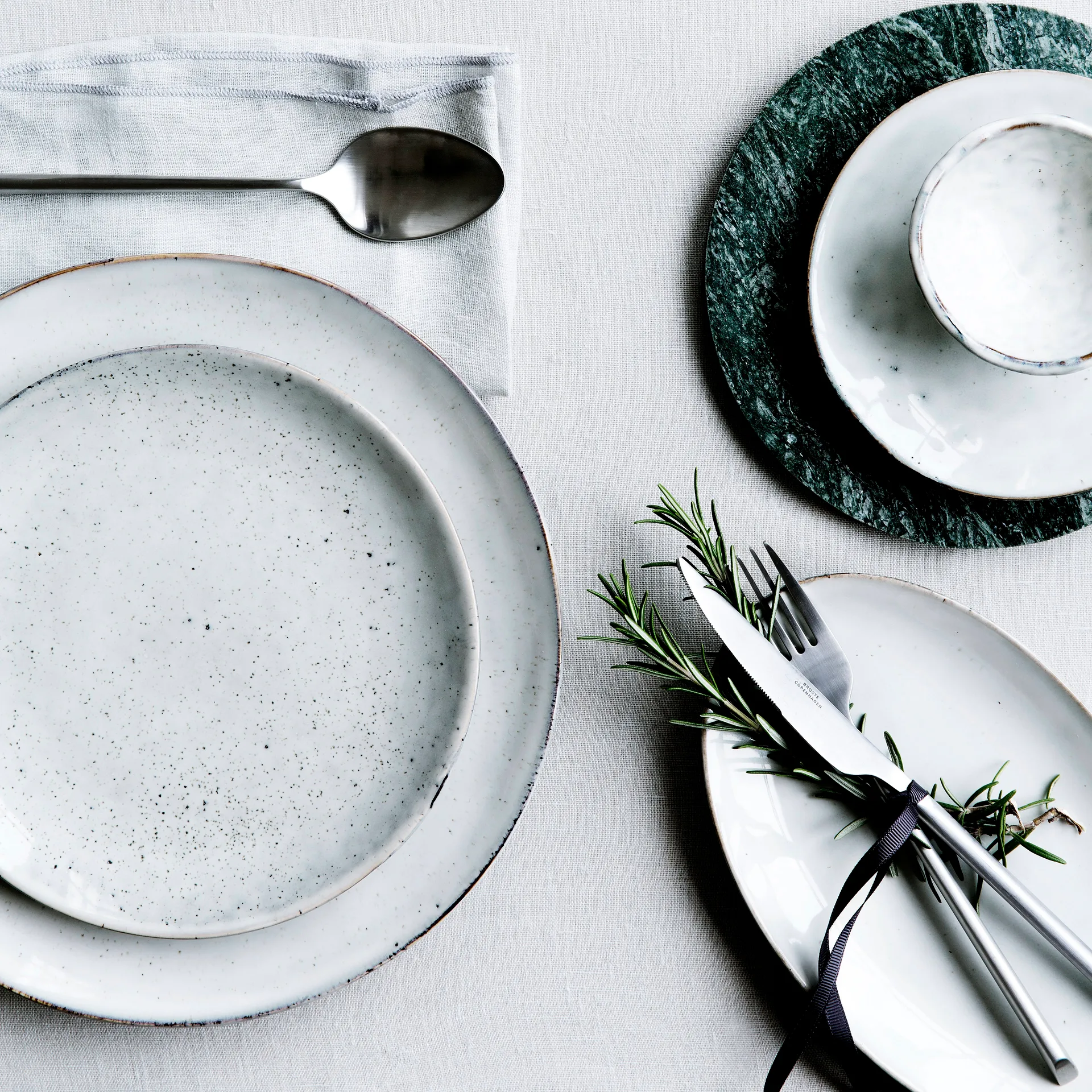 Talheres Sletten, 16 un., aço inoxidável mate Broste Copenhagen