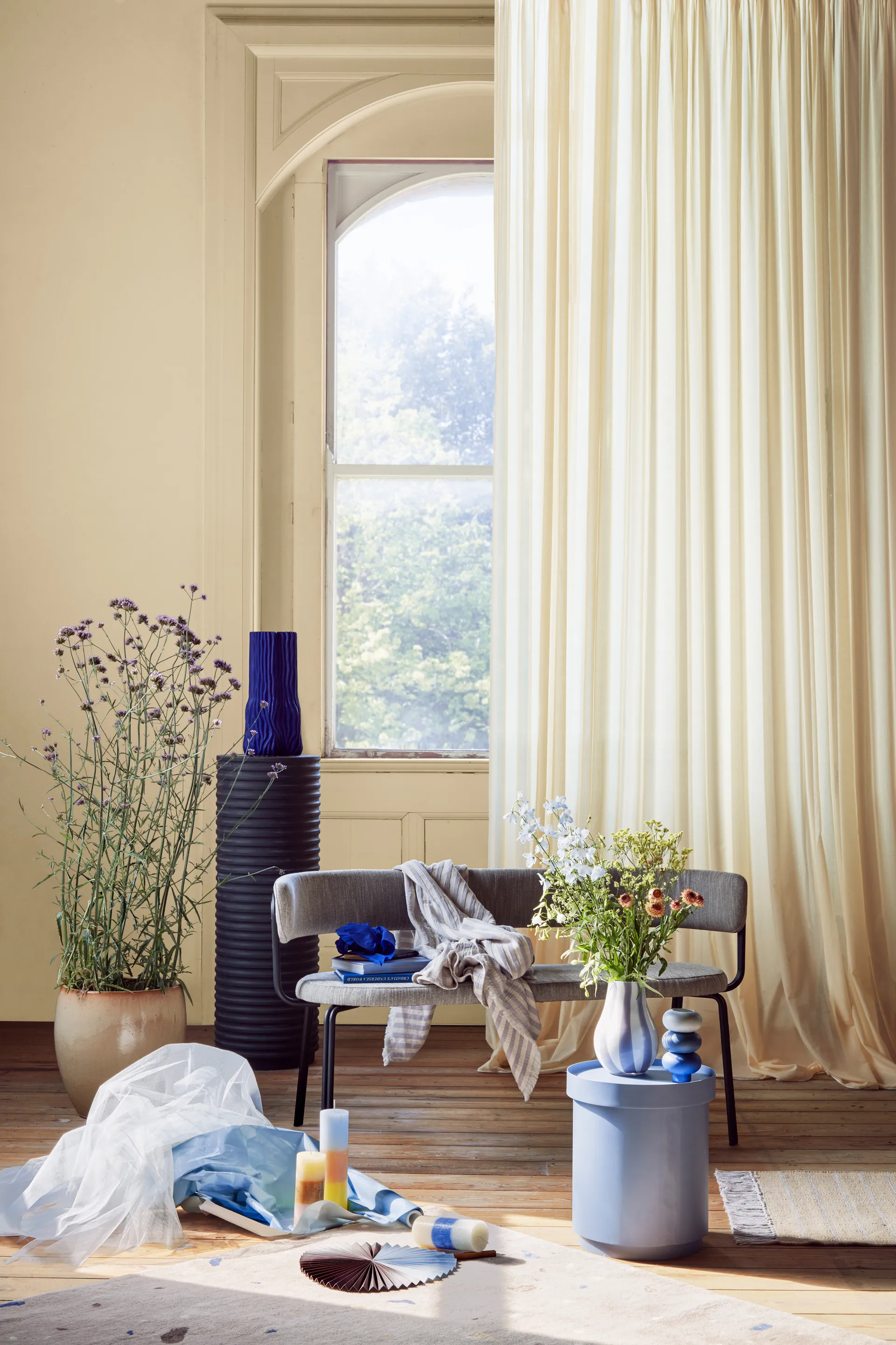 Vela em bloco Rainbow 25 cm, Pineapple cloud Broste Copenhagen