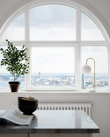 Candeeiro de mesa Bellagio 60 cm - Latão-branco - By Rydéns