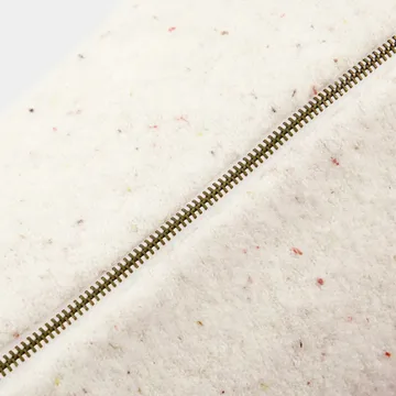 Fronha Ingeborg 50x50 cm - Haze - byNORD