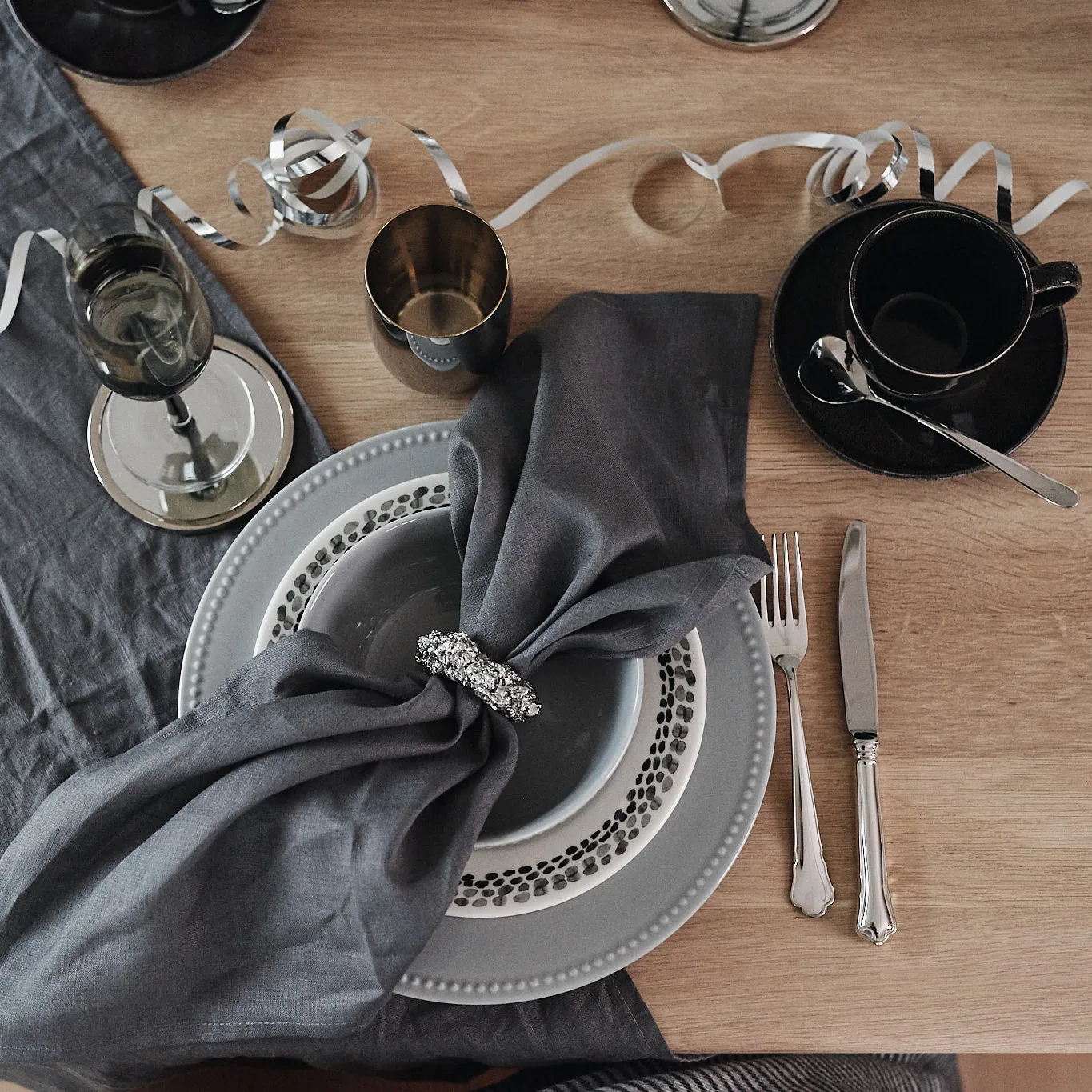 Argola de guardanapo Byon, Mineral Byon