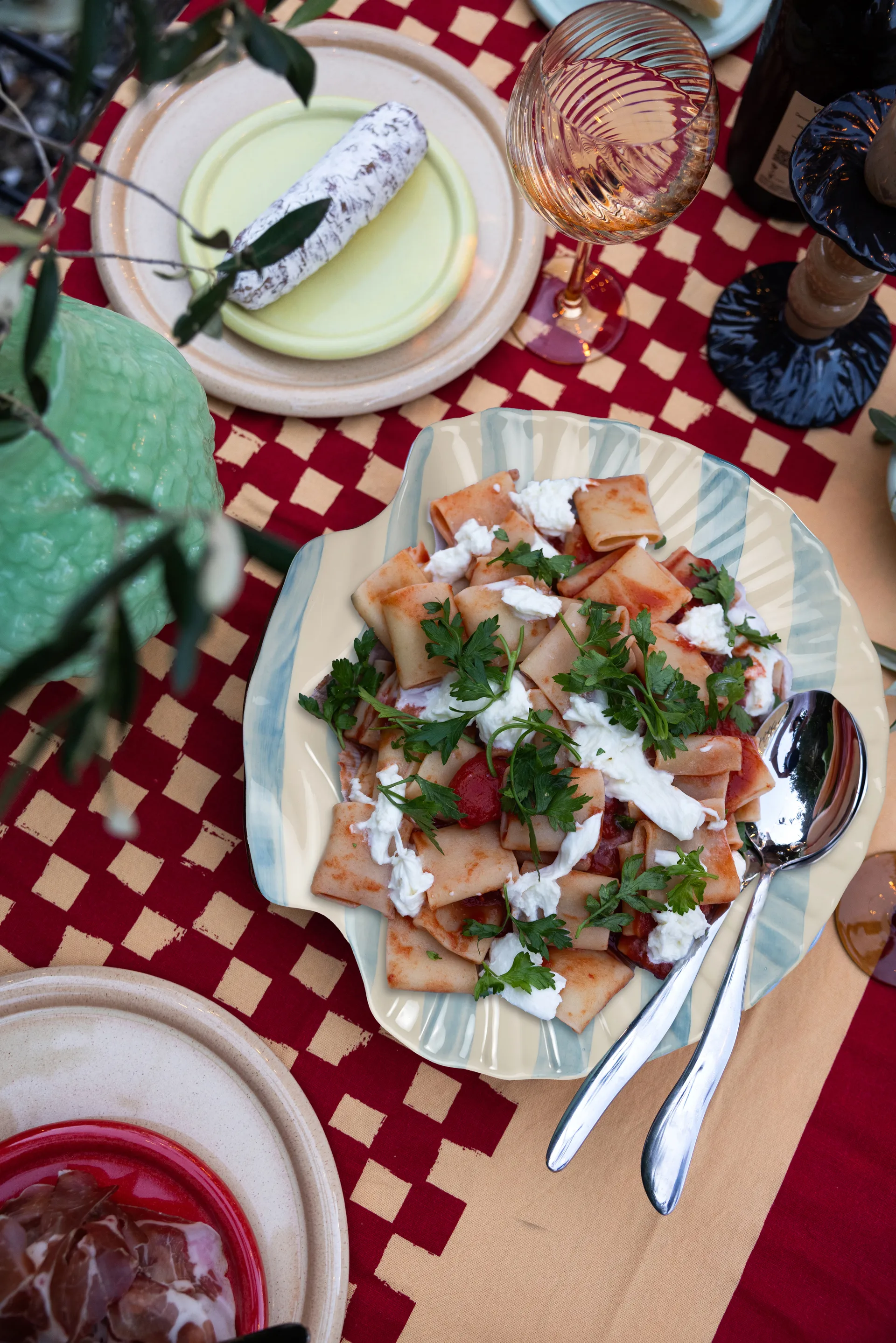 Armona stripe travessa 32x32,5 cm, Azul claro-branco Byon