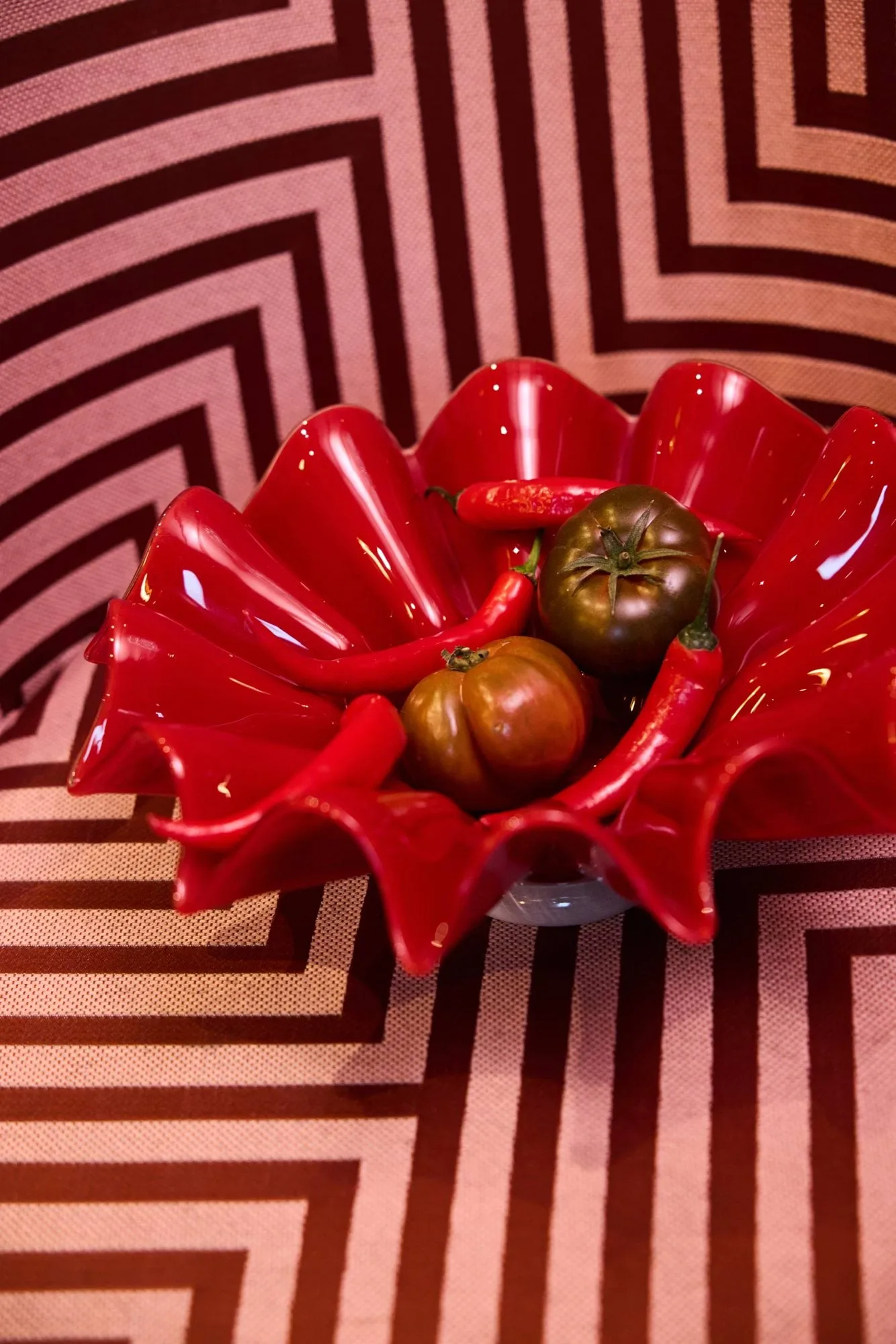 Lorin taça, L, Ø30x11 cm, Vermelho Byon