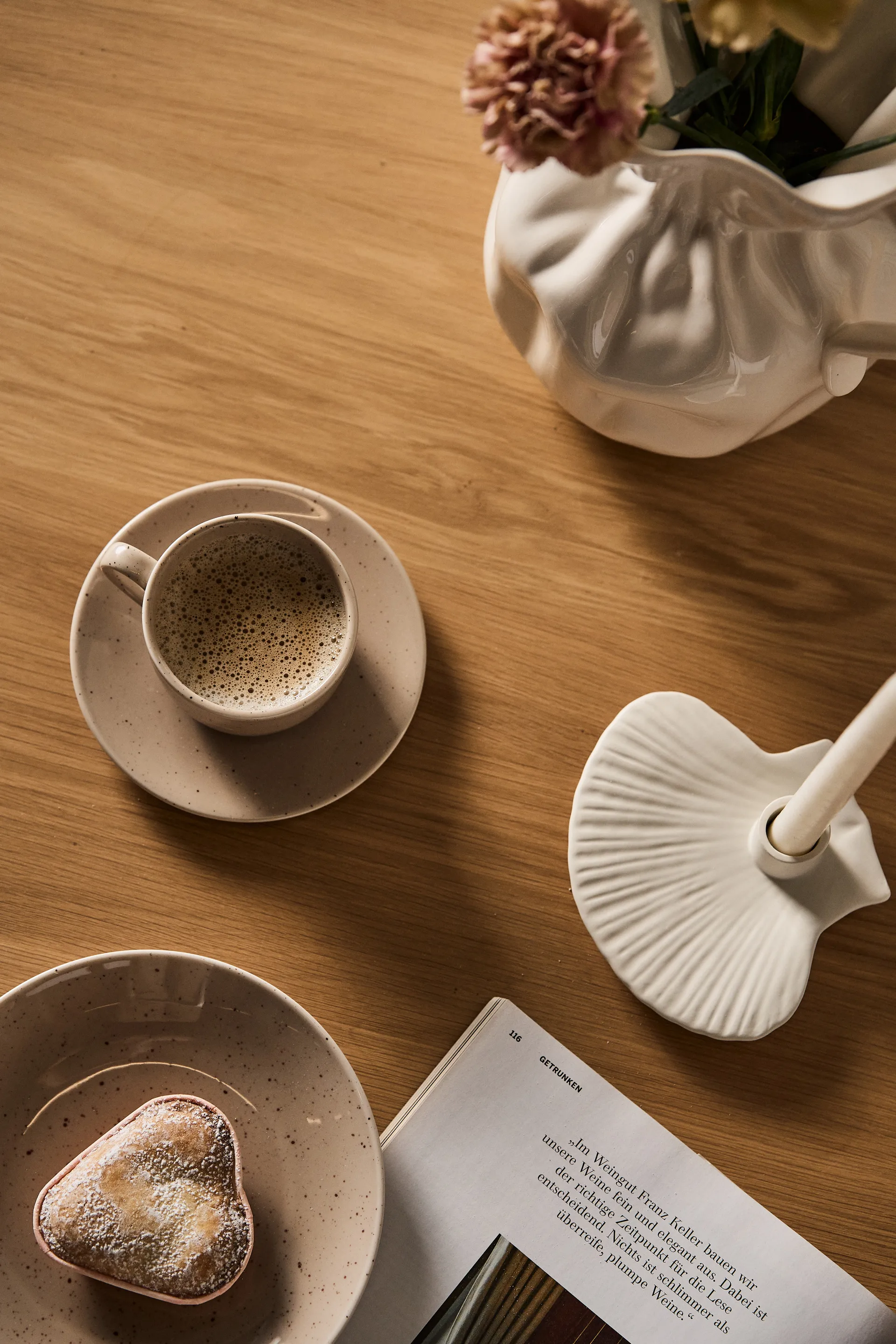 Suportes de velas Shell 15,5 cm, Branco Byon