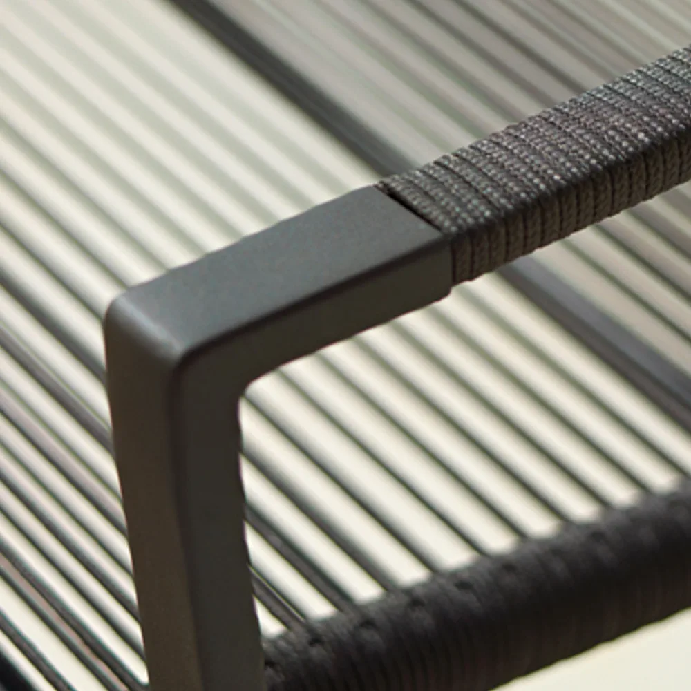 Cadeira de braços Edge, Anthracite Cane-line