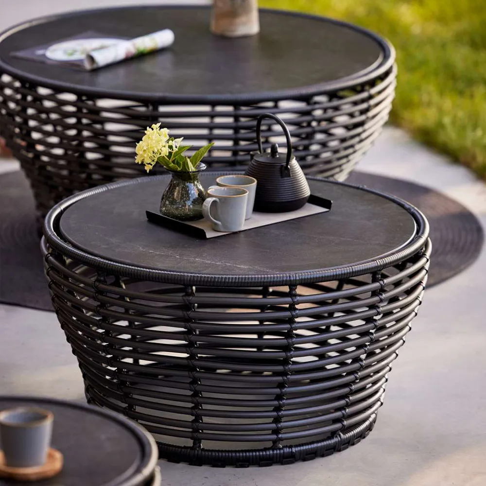 Mesa de centro Basket, Travertino, grande, base natural trançada Cane-line