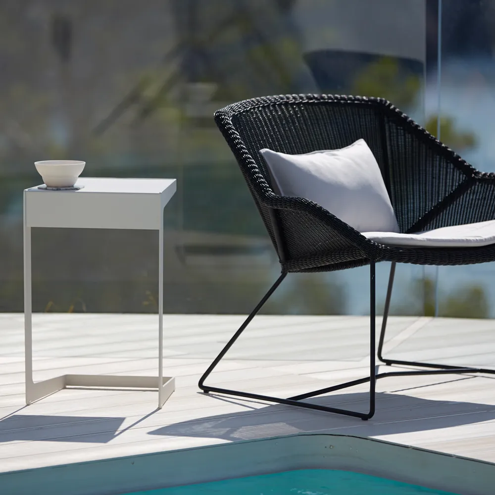 Mesa lateral Time Out, White Cane-line