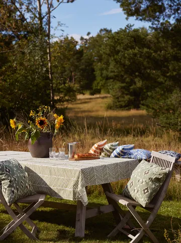 Almofada para exterior Block Stripe 40x60 cm - Riviera blue-off white - Chhatwal & Jonsson