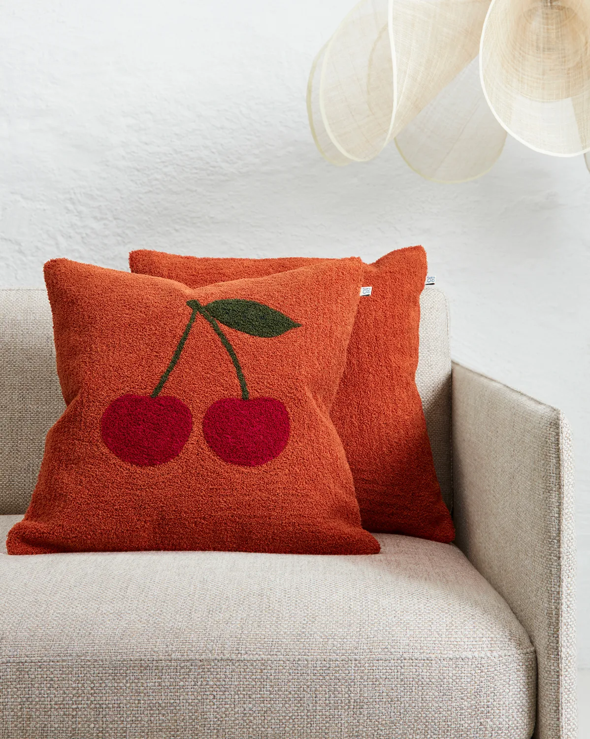 Capa de almofada Cherry 50x50 cm, Apricot orange-red-green Chhatwal & Jonsson