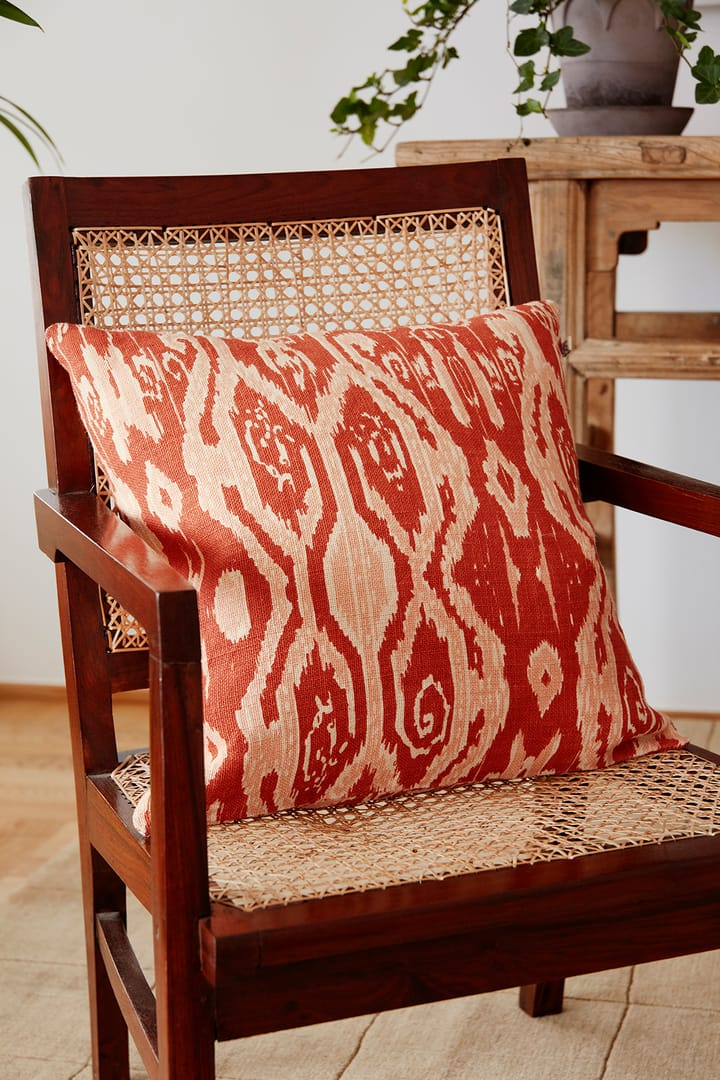 Capa de almofada Ikat Orissa 50x50 cm, Laranja alperce-rosa Chhatwal & Jonsson