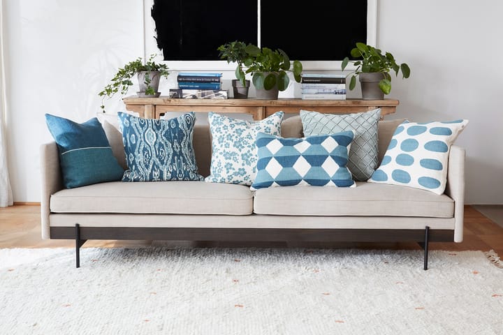 Capa de almofada Ikat Orissa 50x50 cm, Palace blue-heaven blue Chhatwal & Jonsson