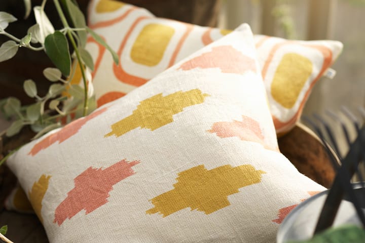 Ikat Agra fronha 50x50 cm, Rosa spicy- amarelo Chhatwal & Jonsson
