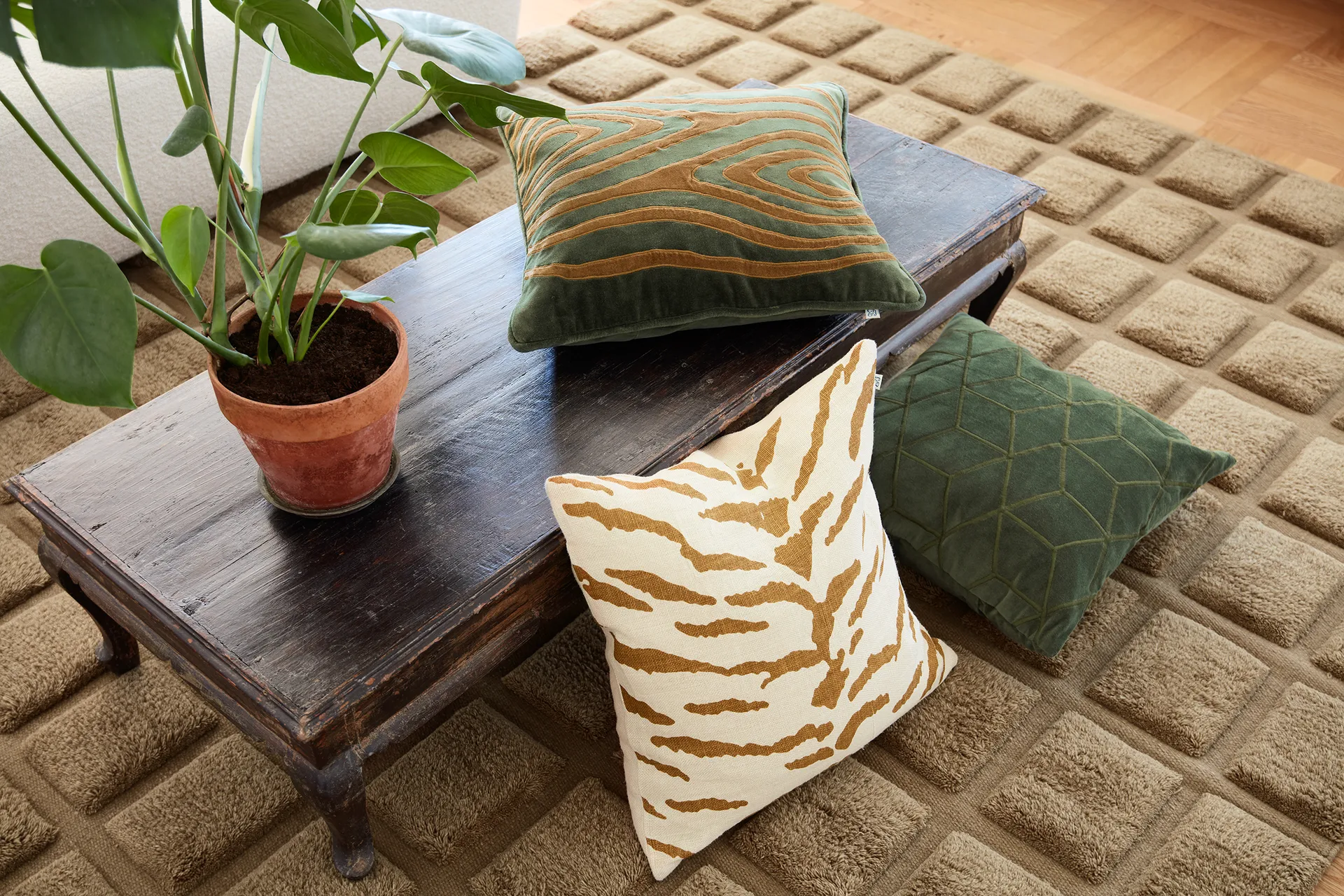 Tapete Loha 213x296 cm, Bege Chhatwal & Jonsson