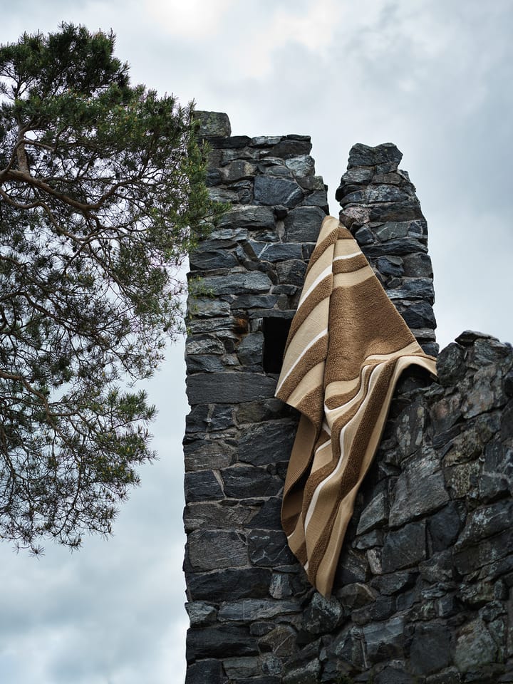 Tapete Veda 200x300 cm , Mocha bege off white Chhatwal & Jonsson