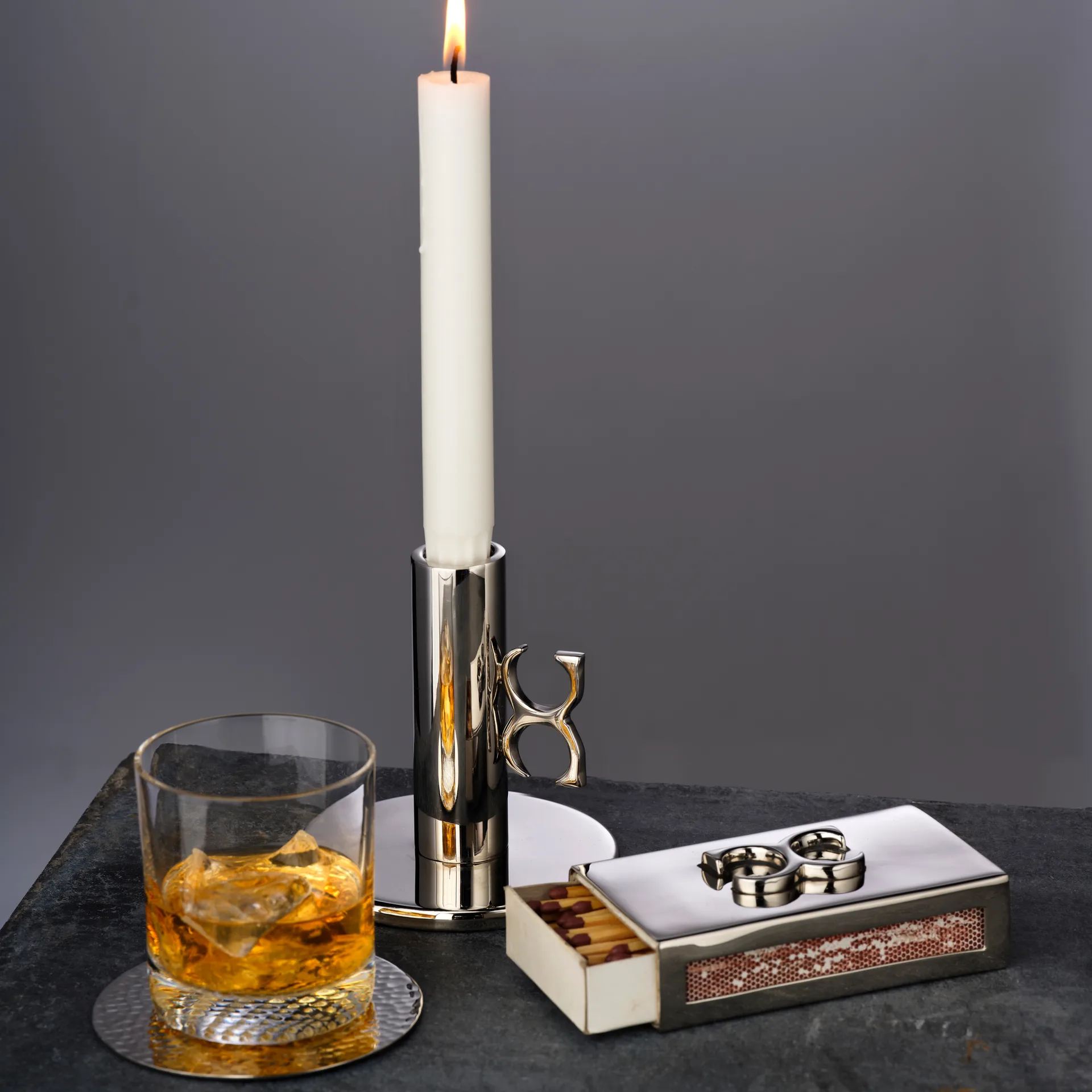 Base p/ copos martelada Ø10 cm 4 un., latão niquelado Classic Collection