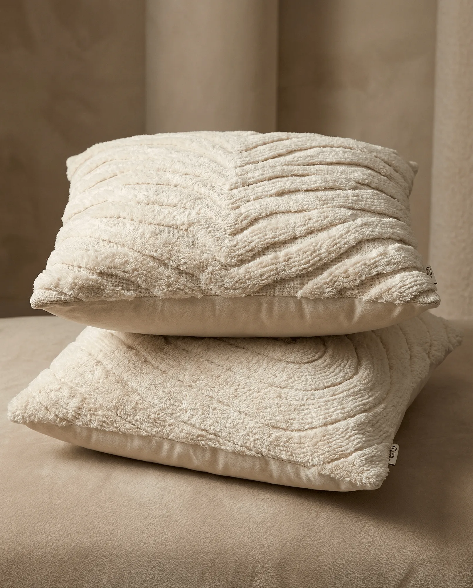 Zebra Tuft capa de almofada, Off white, 50x50 cm Classic Collection