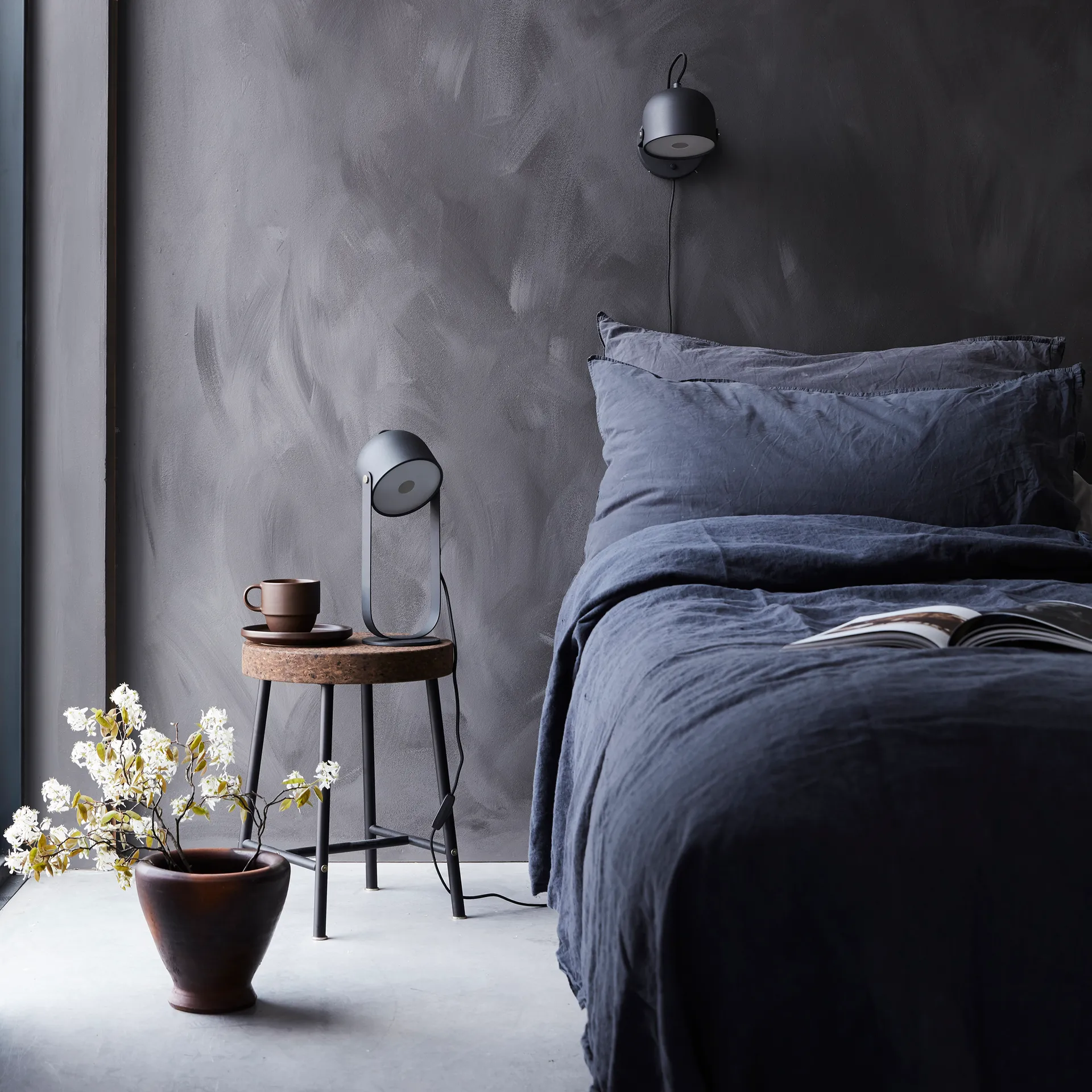 Candeeiro de mesa Svejk 18 , preto-níquel CO Bankeryd