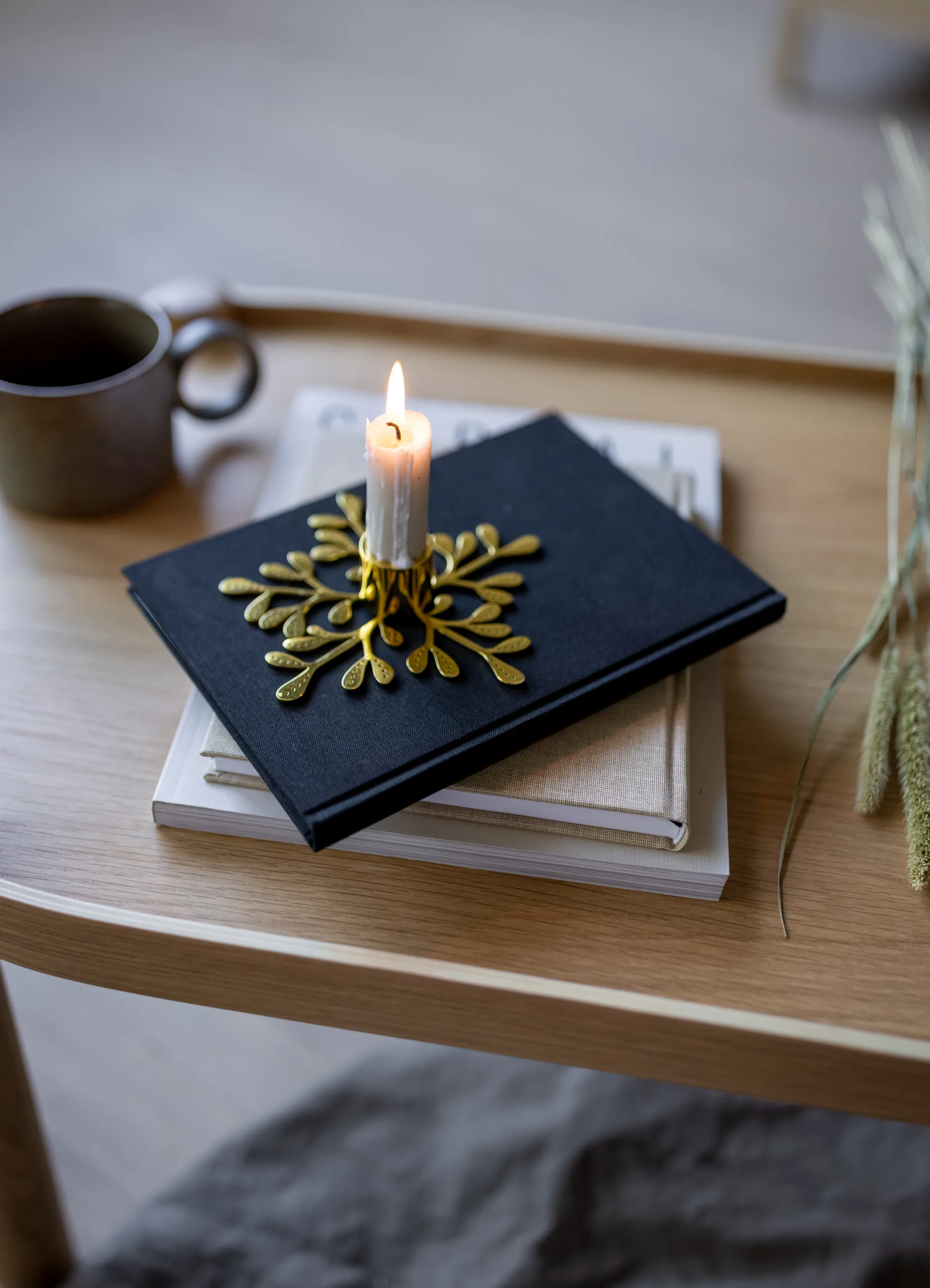 Candelabro de visco, Latão  Cooee Design