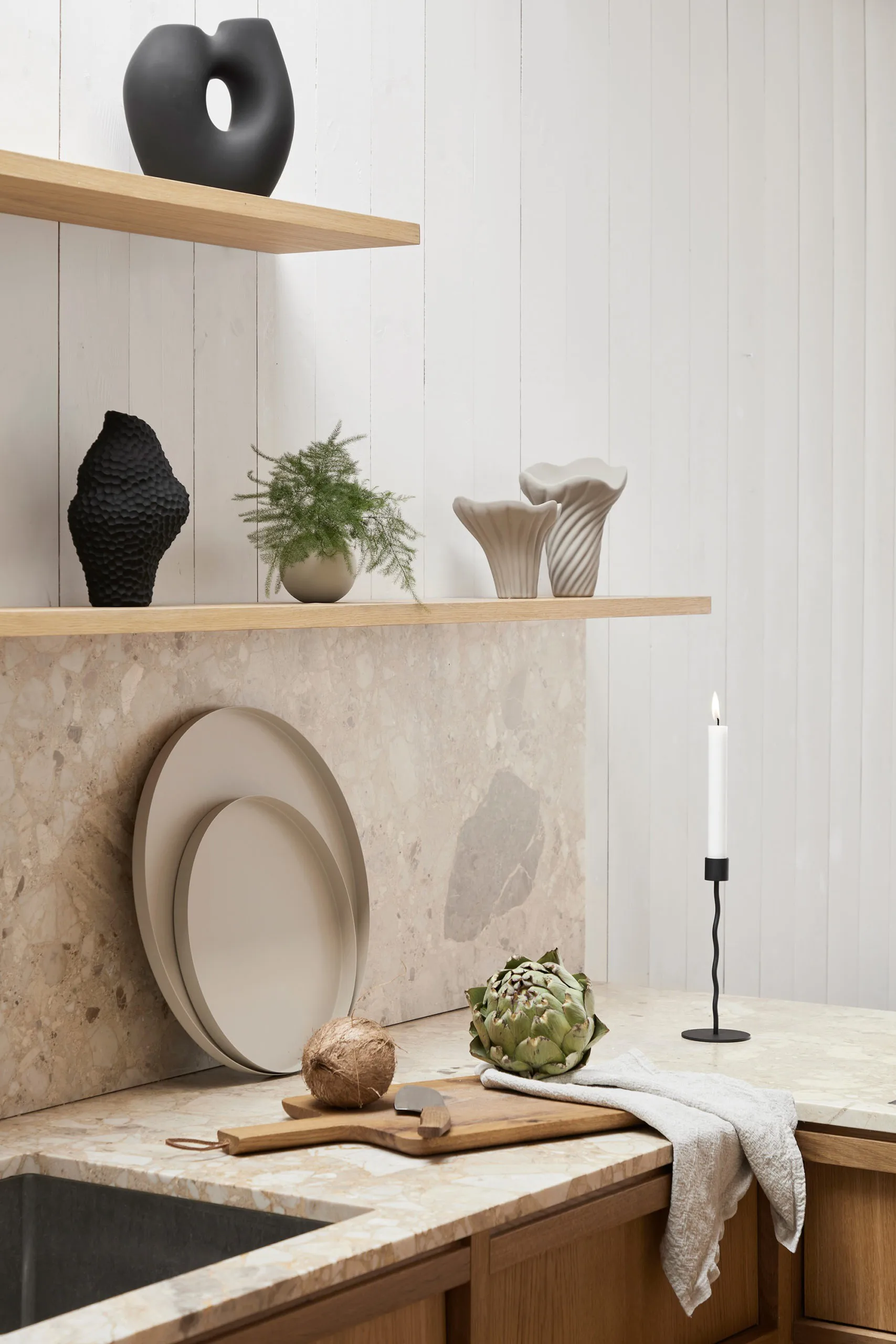 Castiçal Curved 26 cm, Preto Cooee Design