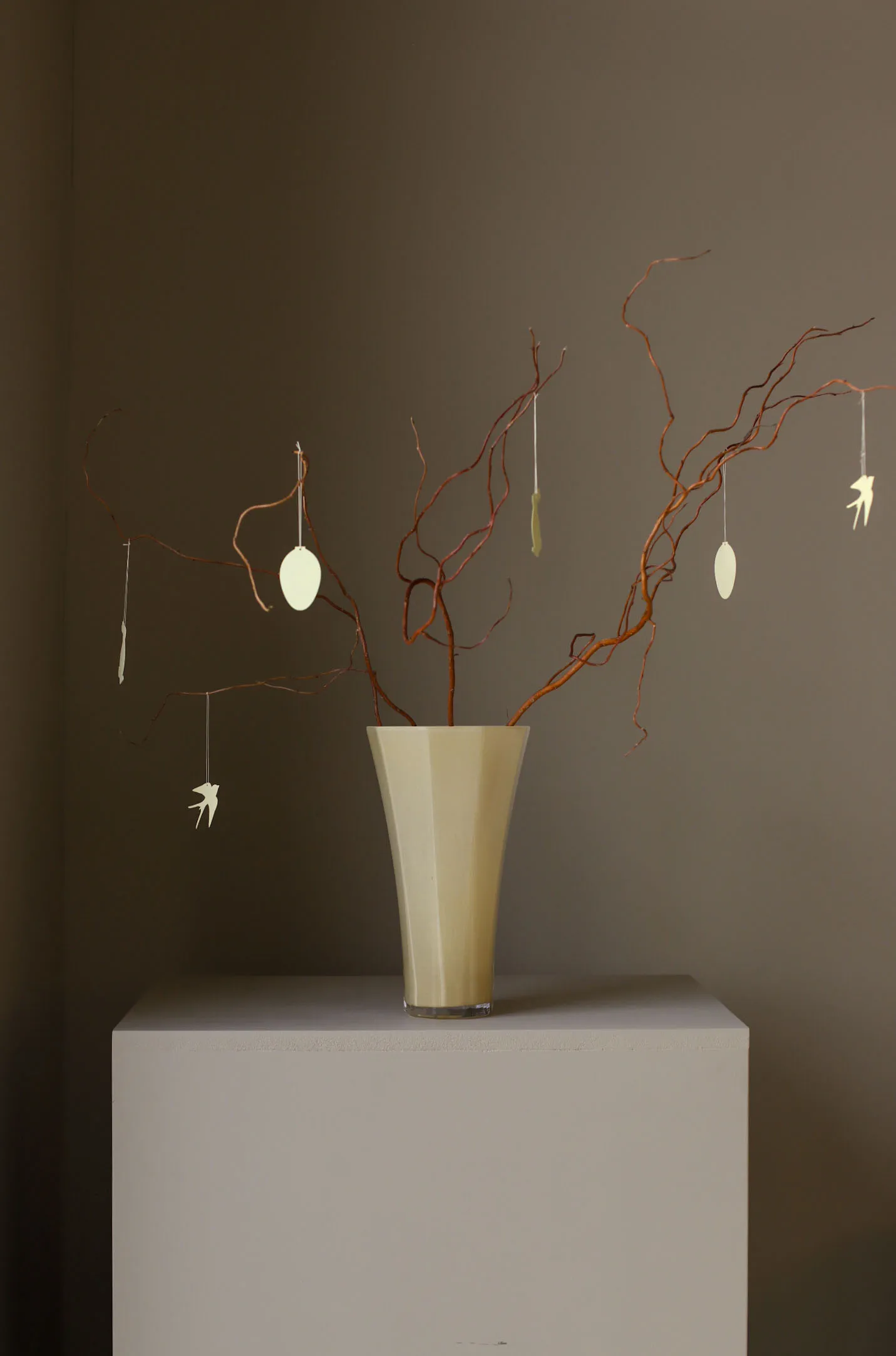 Easter Deco decoração de Páscoa em forma de ovo 4 unidade, Amarelo claro Cooee Design