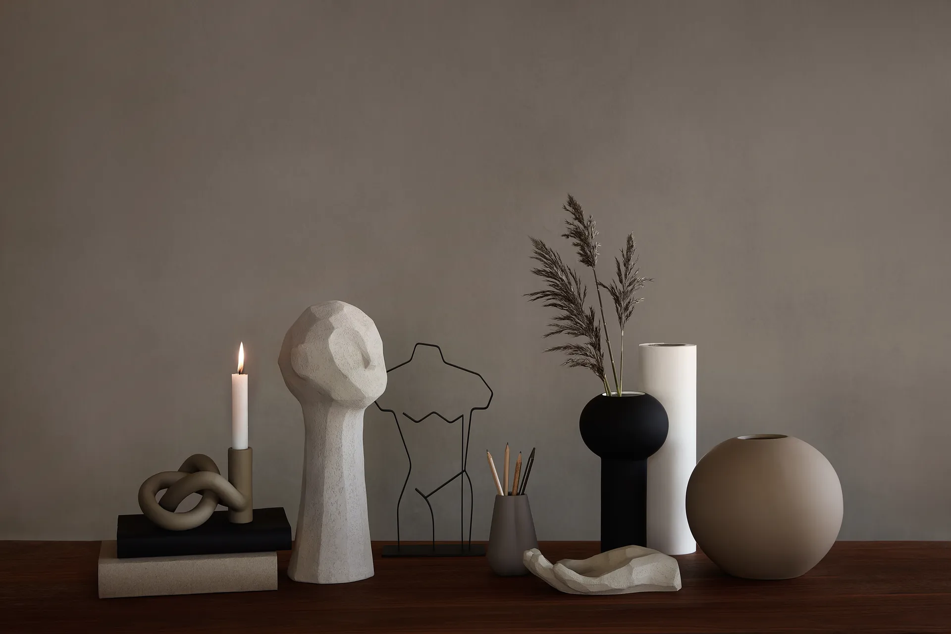 Escultura Adamo, Limestone Cooee Design