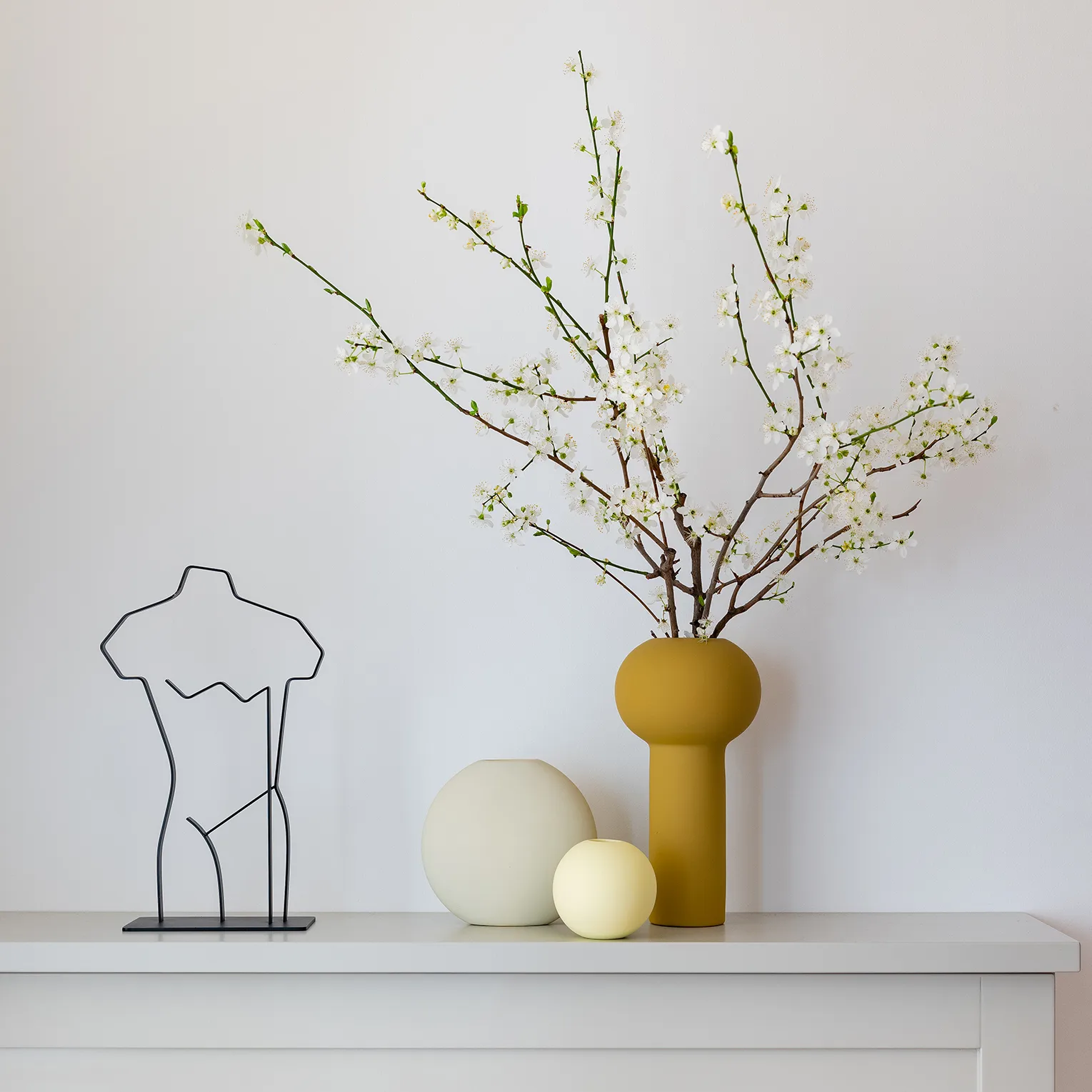 Escultura Boaz, preto Cooee Design