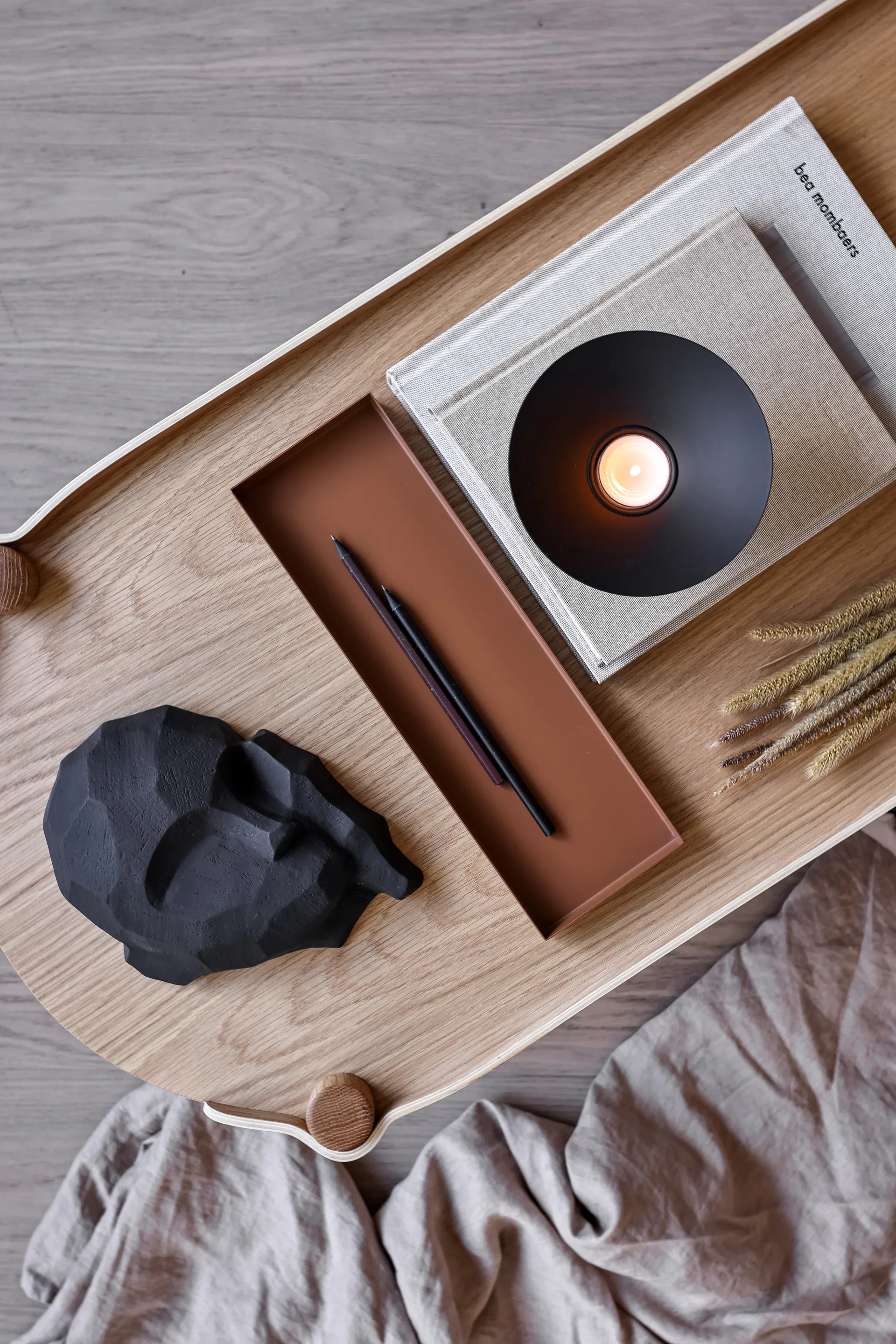 Escultura Dreamer, Coal Cooee Design