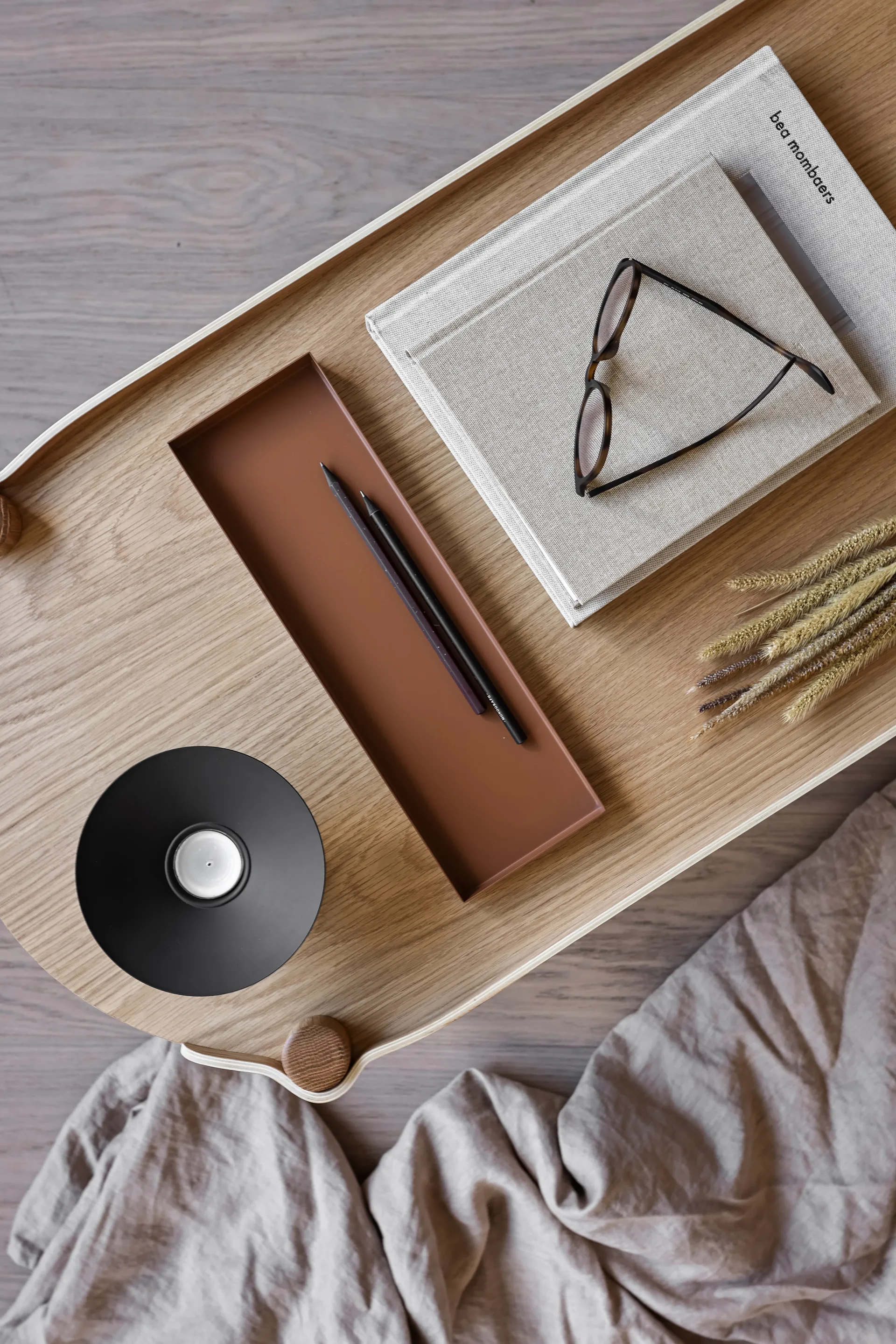 Suporte para vela pequena Uma, Preto Cooee Design