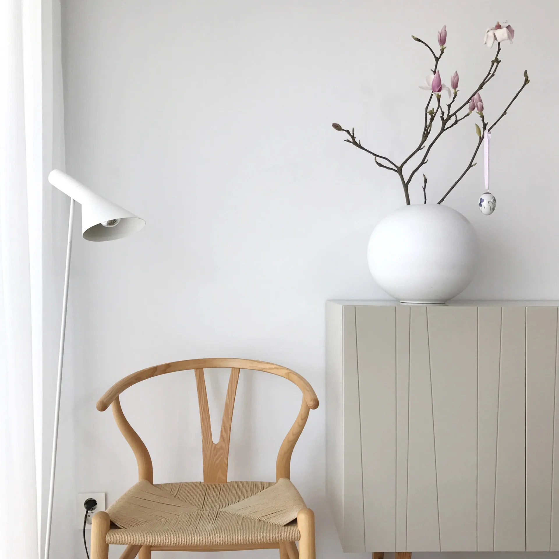 Vaso branco Ball, 30 cm Cooee Design