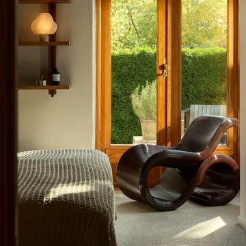 Cadeira lounge Éclair - Cereja - Crème Atelier