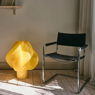 Candeeiro de chão Soft Serve - Sorbete de Limoncello, Mega, 63 cm - Crème Atelier