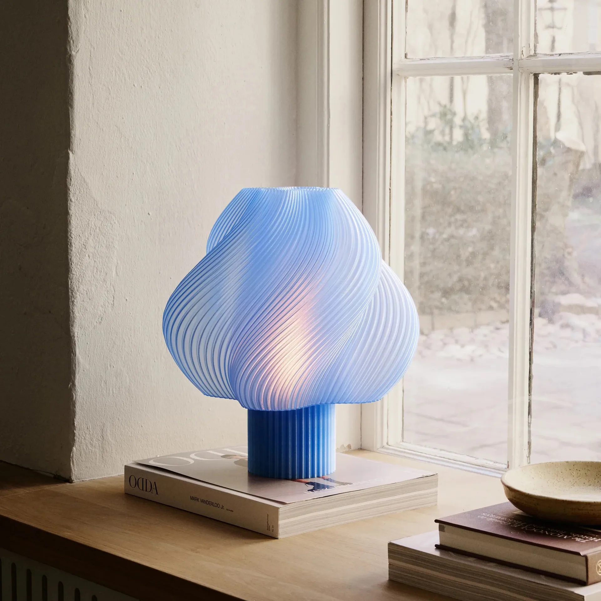 Soft Serve candeeiro de mesa, Blueberry sorbet, Grande, 34 cm Crème Atelier