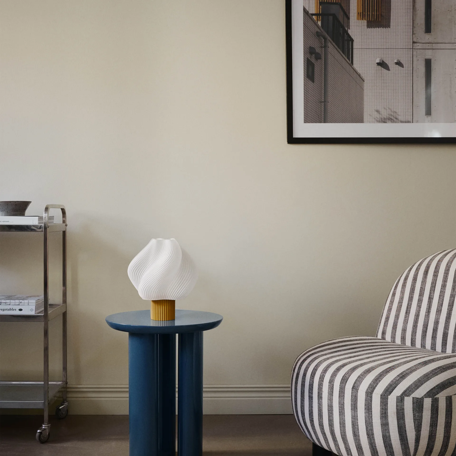 Soft Serve candeeiro de mesa, Cloudberry, Regular, 26 cm Crème Atelier