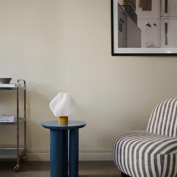 Soft Serve candeeiro de mesa - Cloudberry, Regular, 26 cm - Crème Atelier