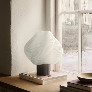 Soft Serve candeeiro de mesa - Mocha, Grande, 34 cm - Crème Atelier