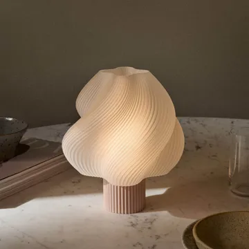 Soft Serve candeeiro de mesa portátil - Morango silvestre, 23 cm - Crème Atelier