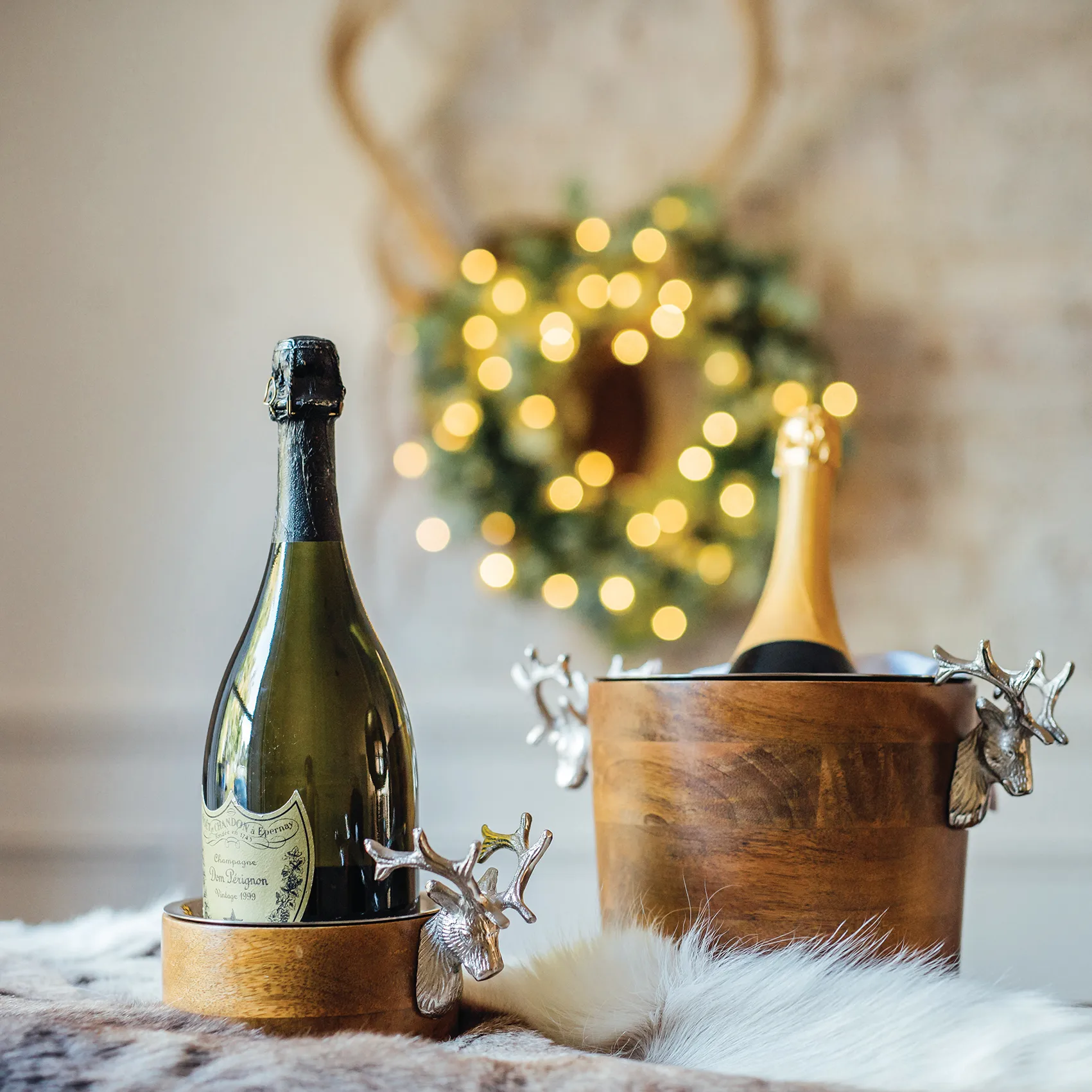 Base para garrafa de madeira de mangueira Huntsman,  13 cm Culinary Concepts