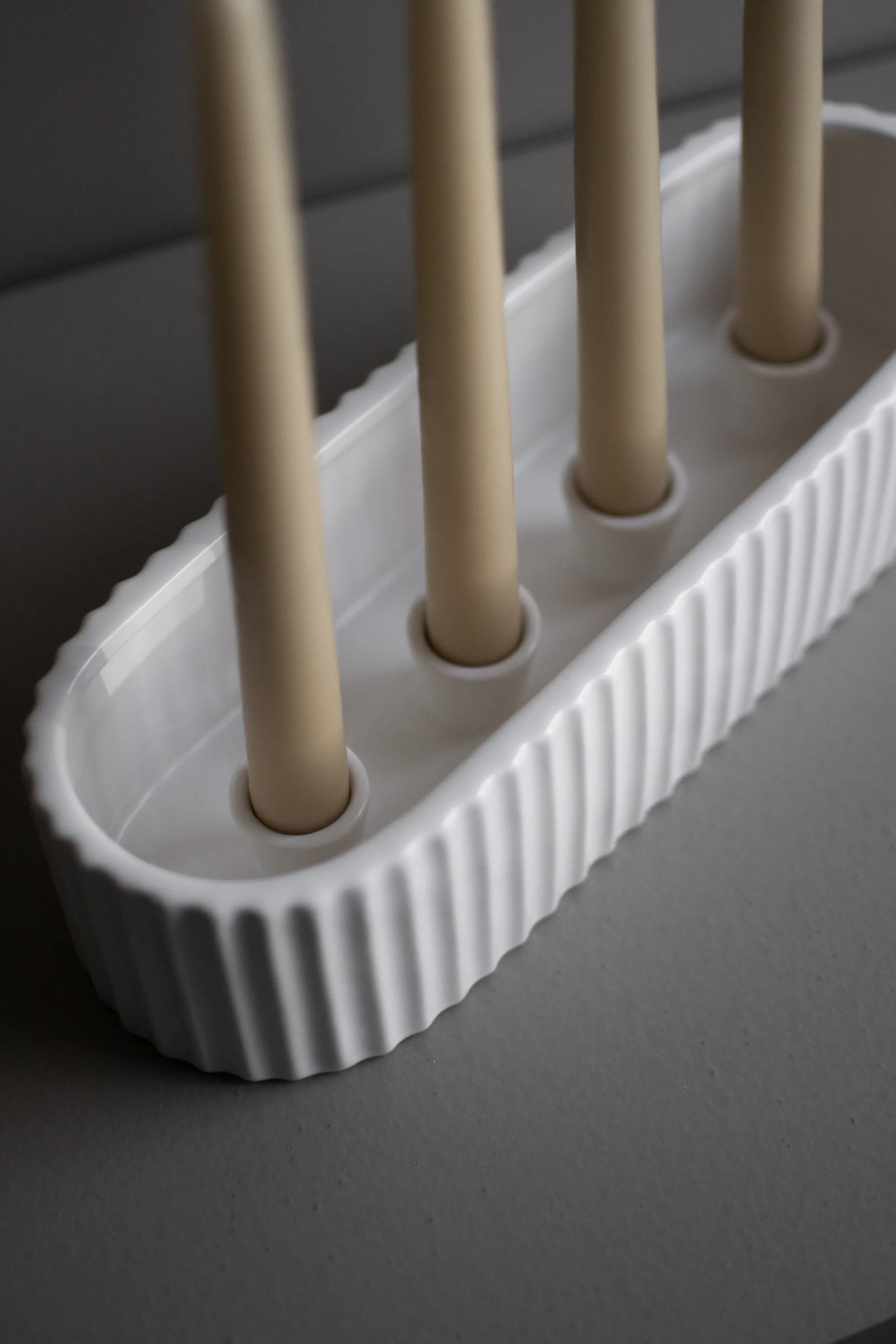 Castiçal Advento 30 cm Stripe, Branco brilhante DBKD